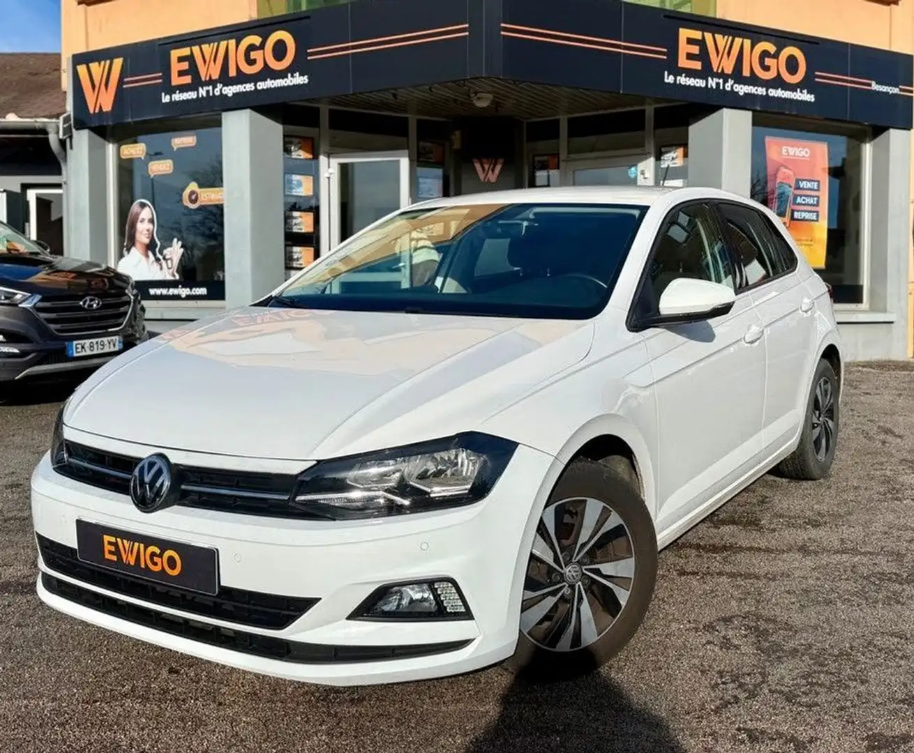 Volkswagen Polo 1.0 tsi 80cv bvm5 confortline business carplay Blanc - 2