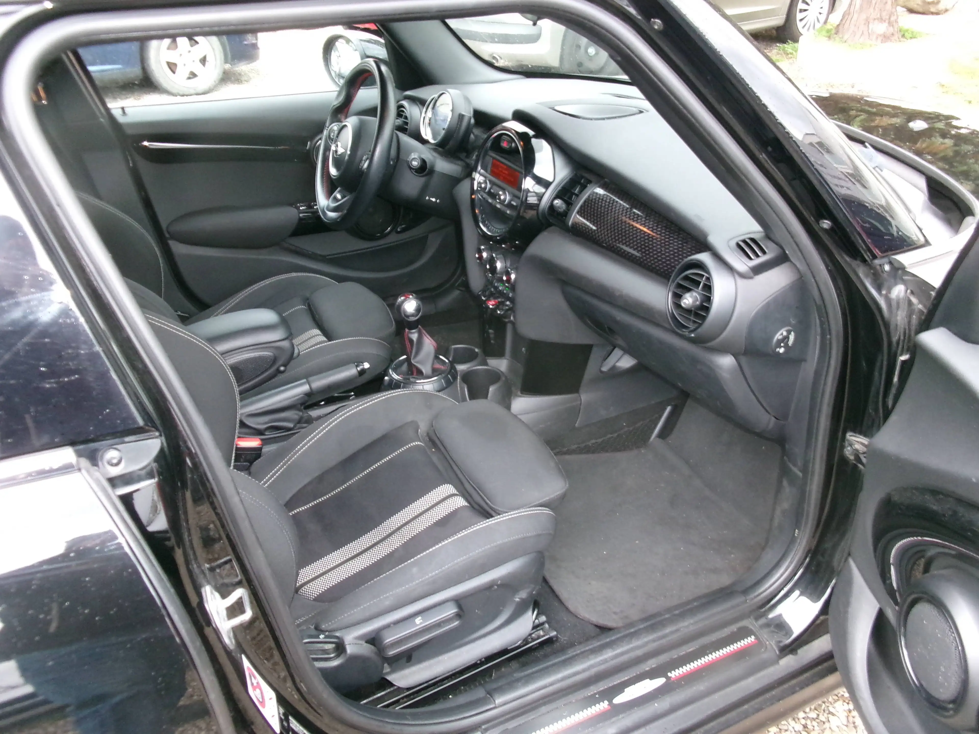 MINI Cooper S Cooper SD — photo 9