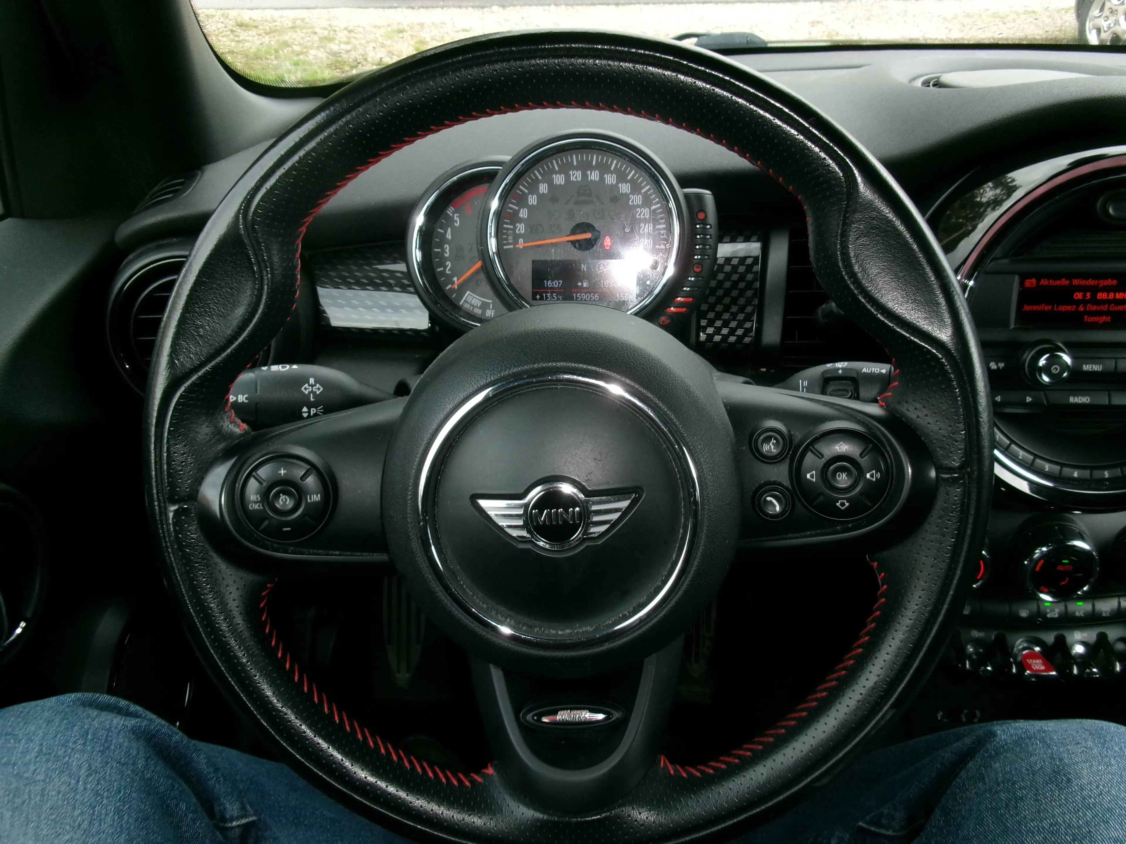 MINI Cooper S Cooper SD — photo 13