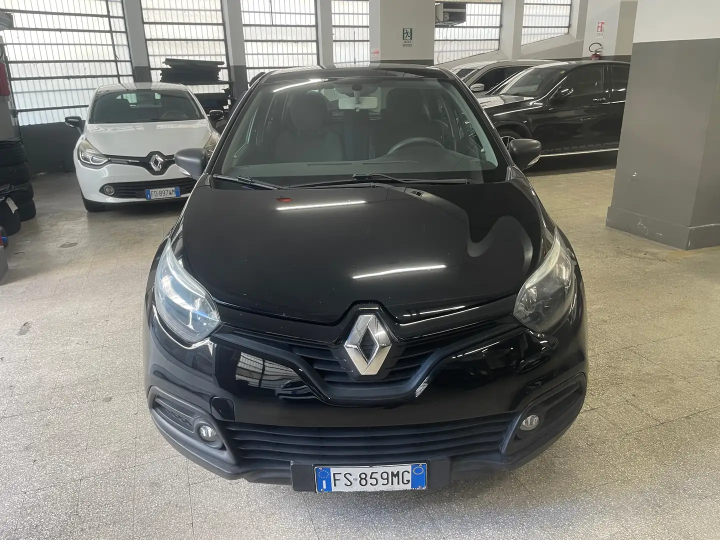 Renault Captur 1.5 dci * Ottime Condizioni * Černá - 2