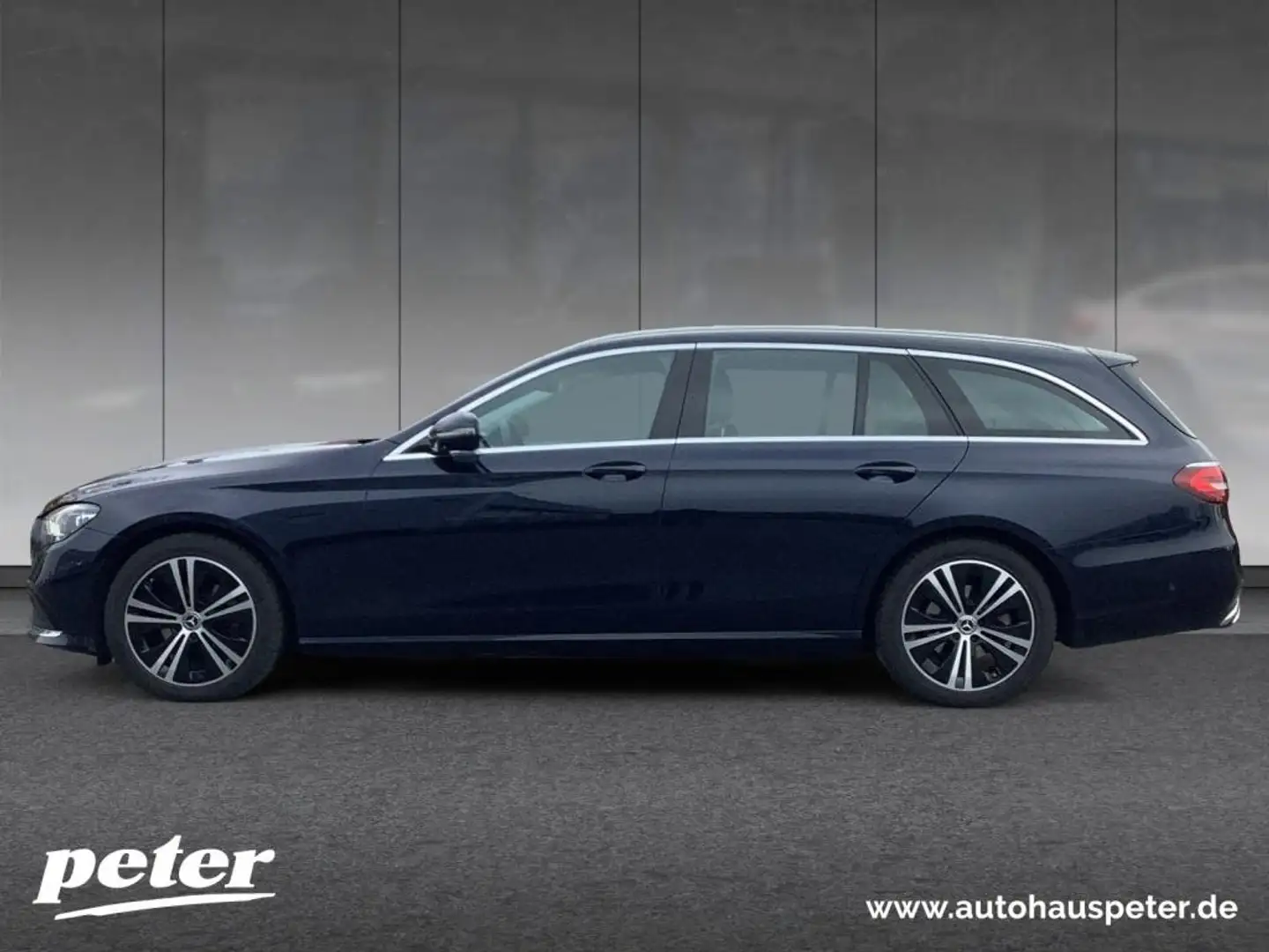 Mercedes-Benz E 220 d T Avantgarde/9G/Multibeam/360°Kamera/ Bleu - 2