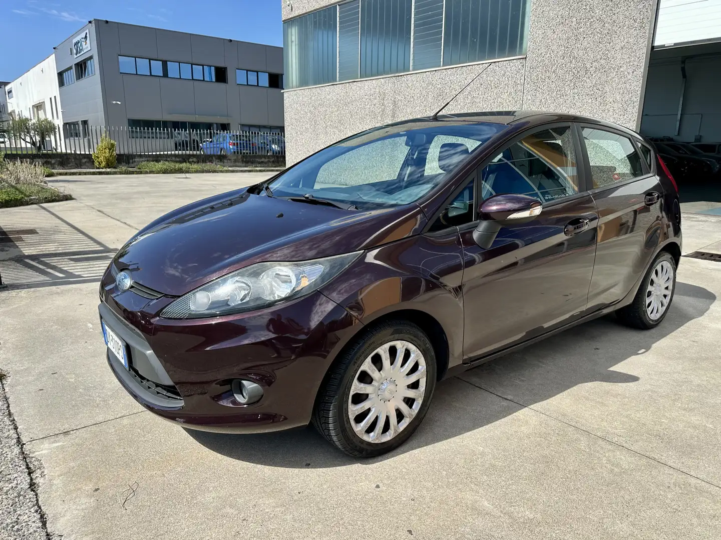 Ford Fiesta 5p 1.4 16v Titanium Gpl - 2