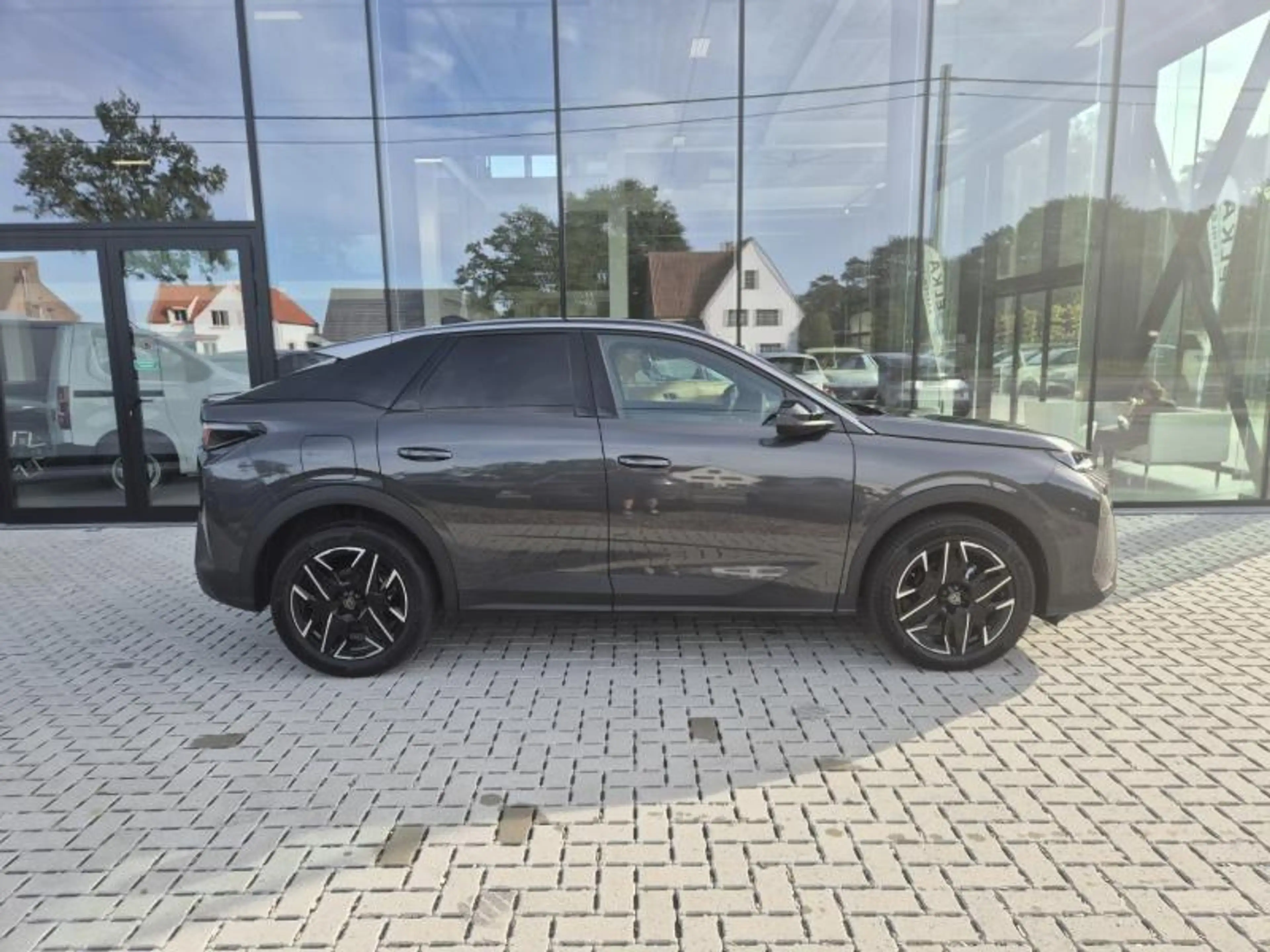 Peugeot 3008 MHEV/NAVI/KEYLESS/CAMERA 360 ALLURE — photo 4