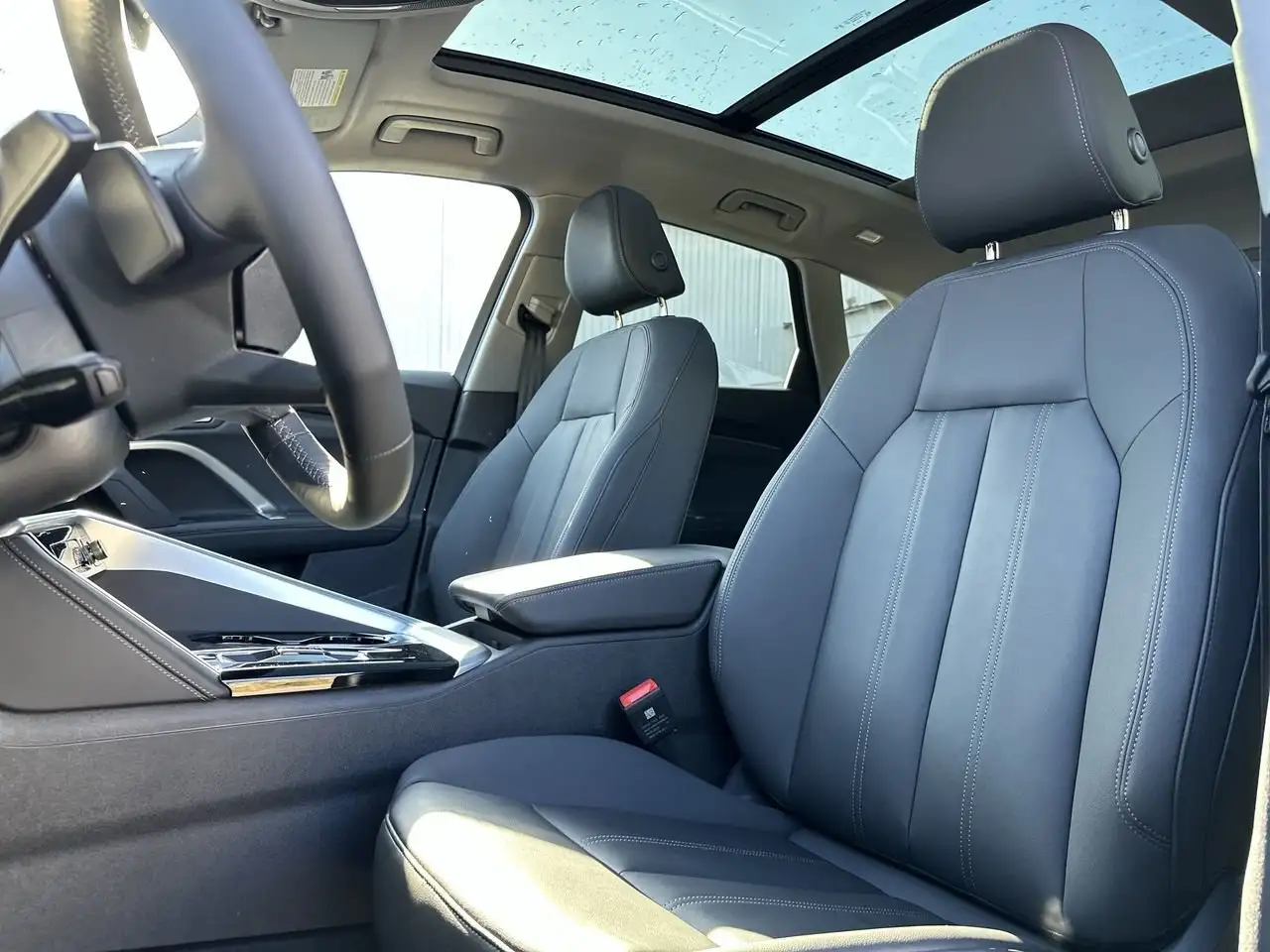 Audi Q5 снимка Audi Q5