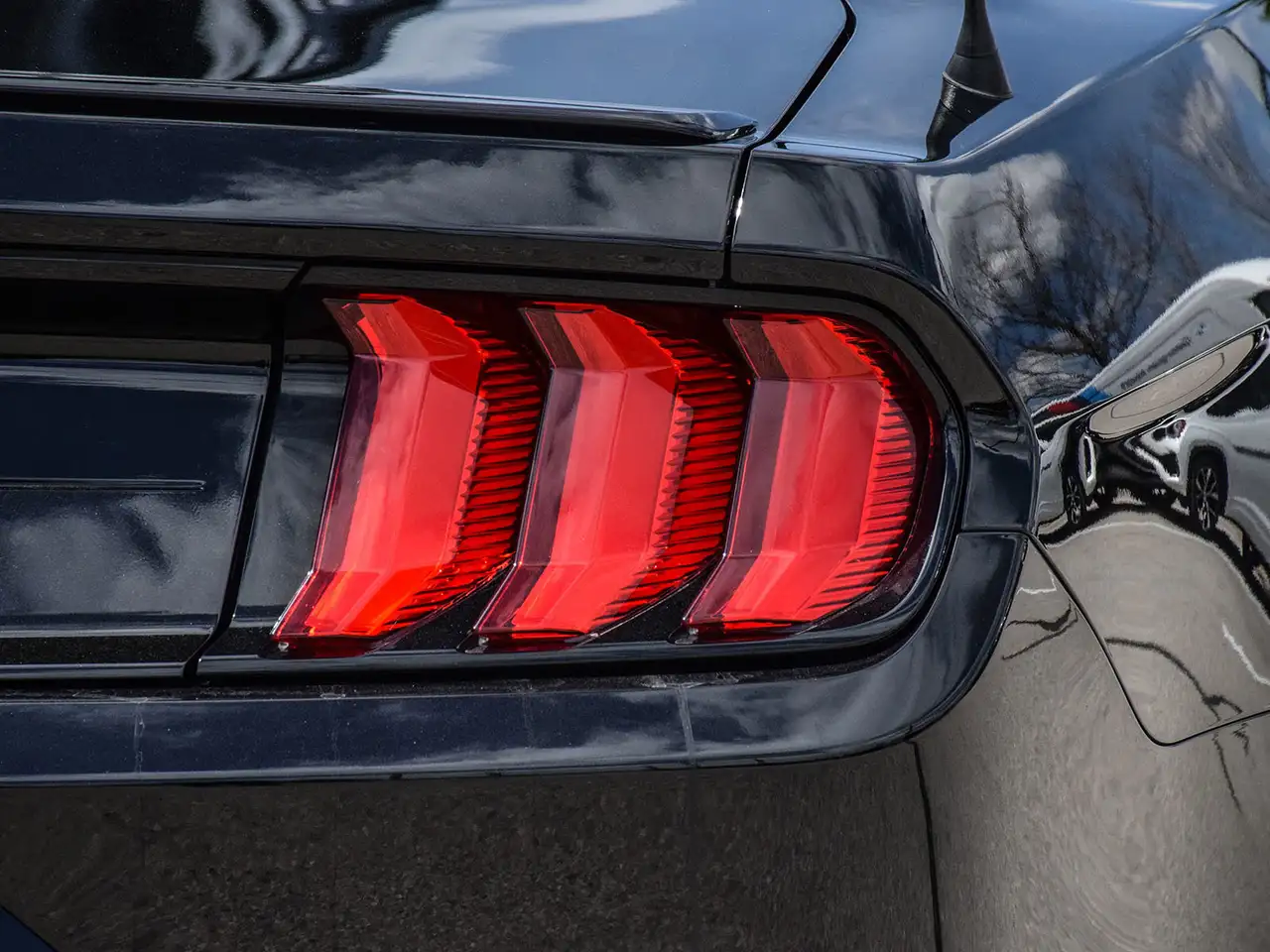Ford Mustang снимка Ford Mustang