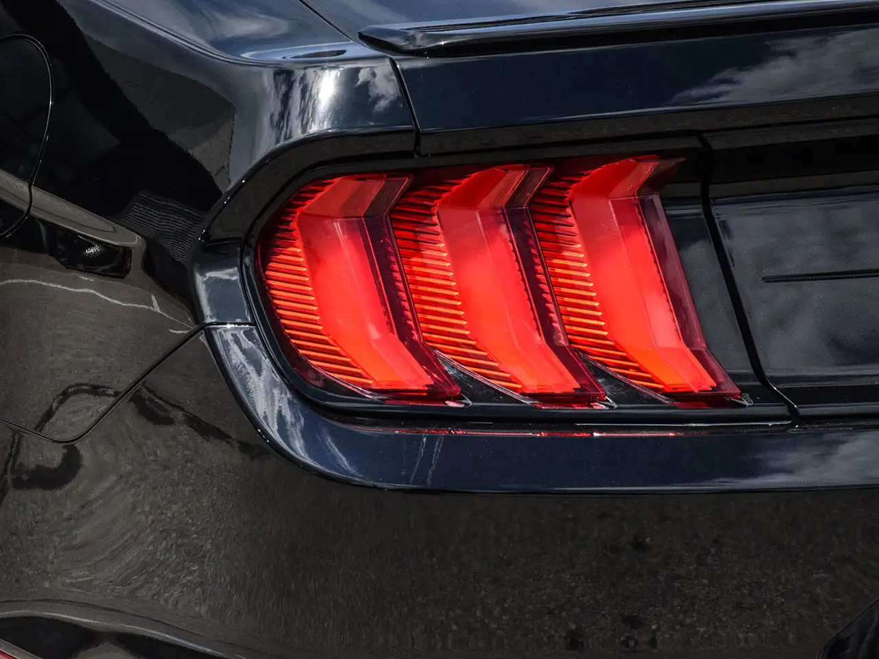 Ford Mustang снимка Ford Mustang