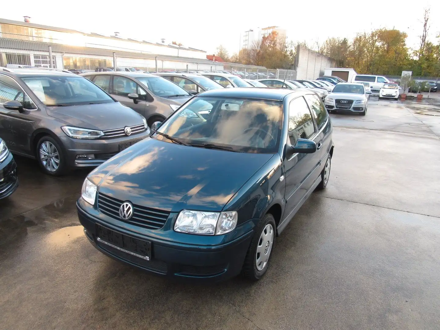 Volkswagen Polo KLIMA,RADIO,SERVO,79.000 KM. Vert - 1