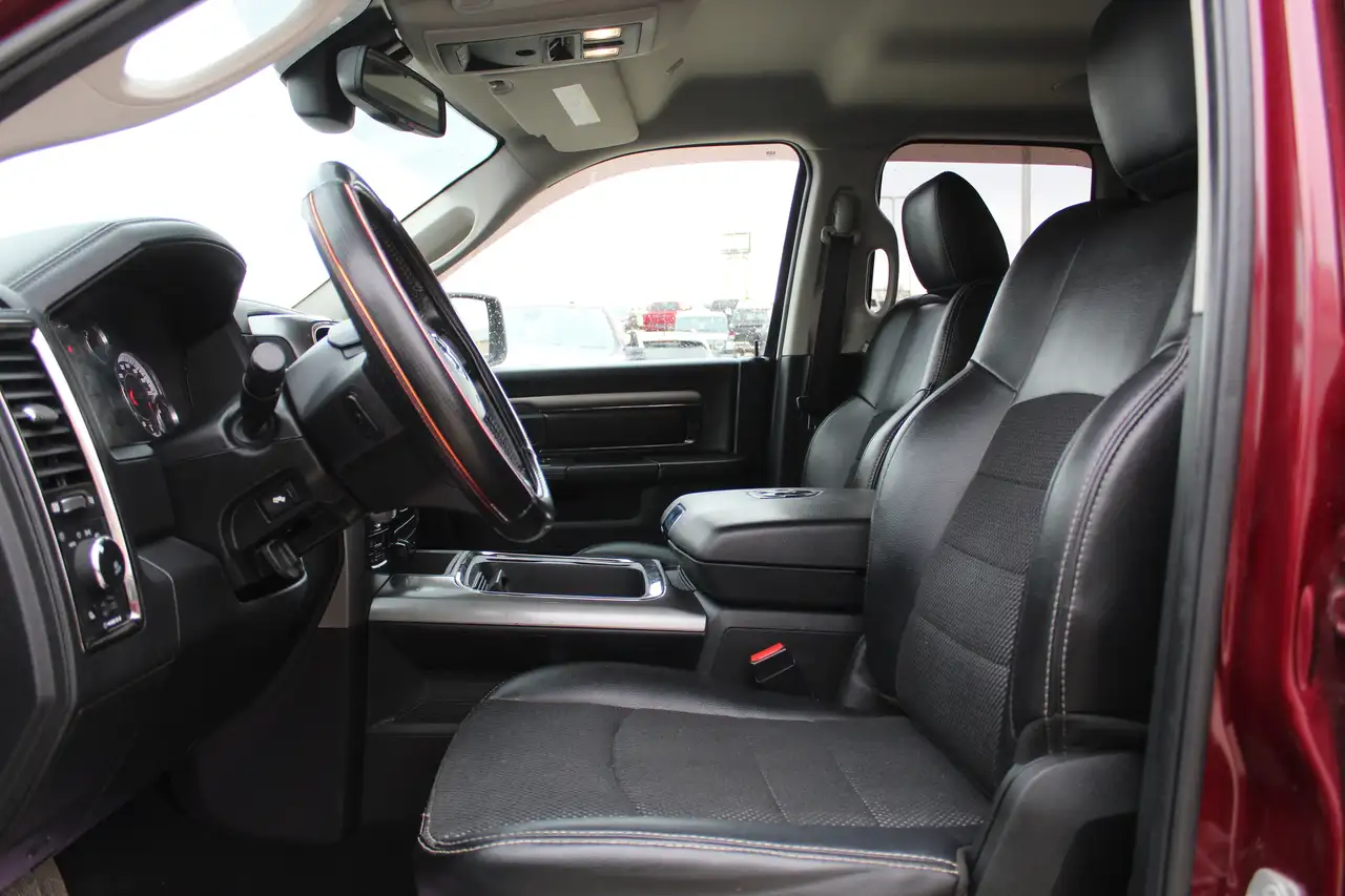 RAM 1500 снимка RAM 1500
