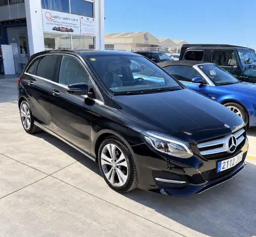 Mercedes-Benz B 180 180d 7G-DCT