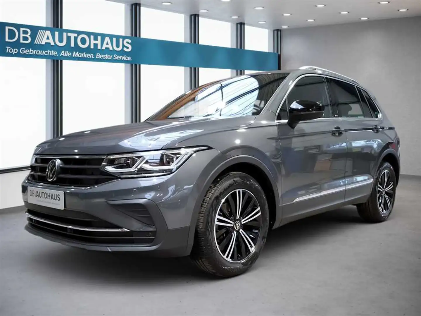 Volkswagen Tiguan Move 1.5 TSI DSG Grau - 1