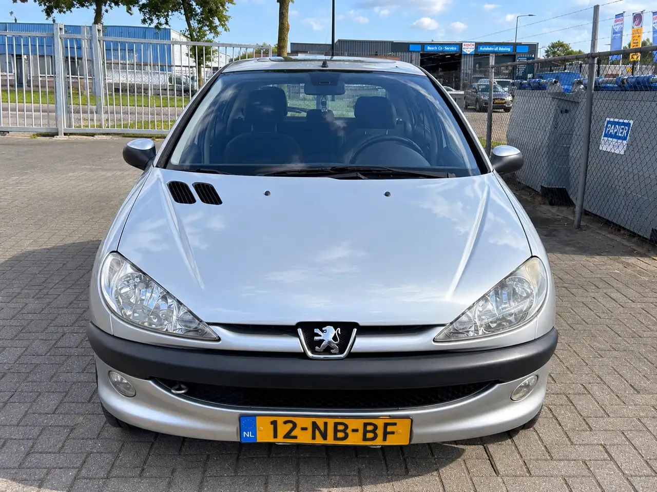 Peugeot 206 1.4 Gentry Nieuwe APK — photo 1 of 9