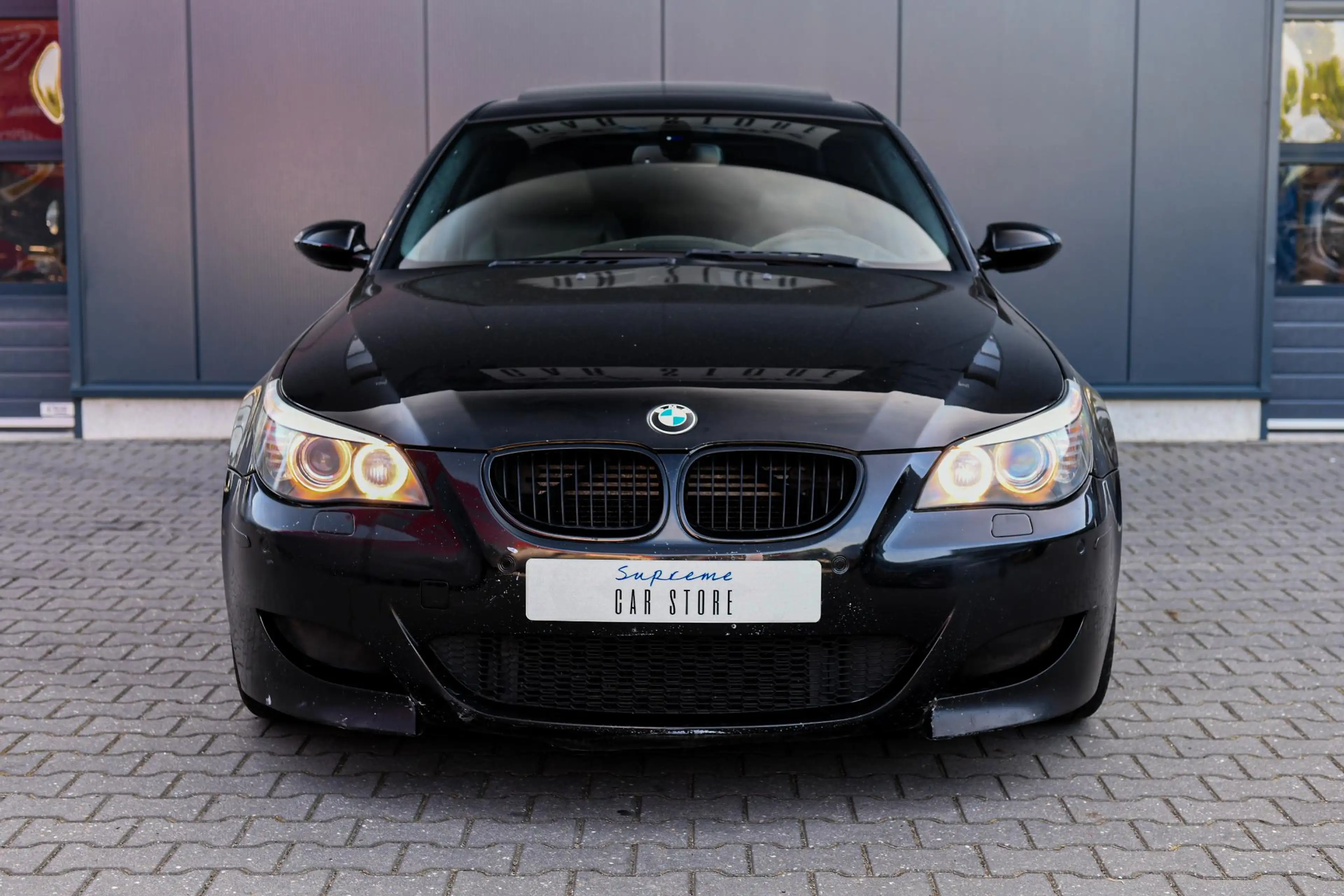 BMW M5 5-serie E60 Sedan | Individual Audio | Head-Up Dis — photo 8