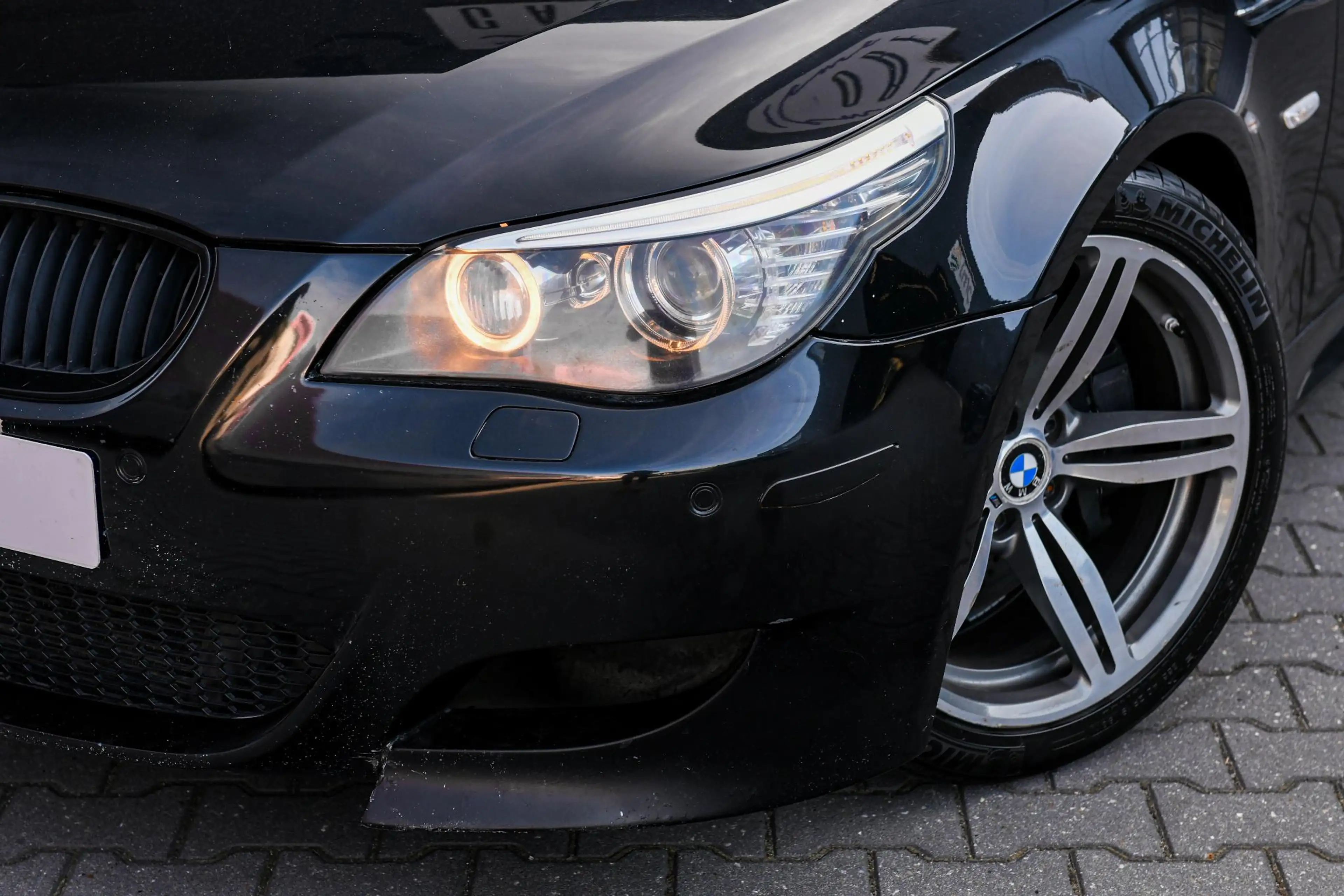 BMW M5 5-serie E60 Sedan | Individual Audio | Head-Up Dis — photo 5