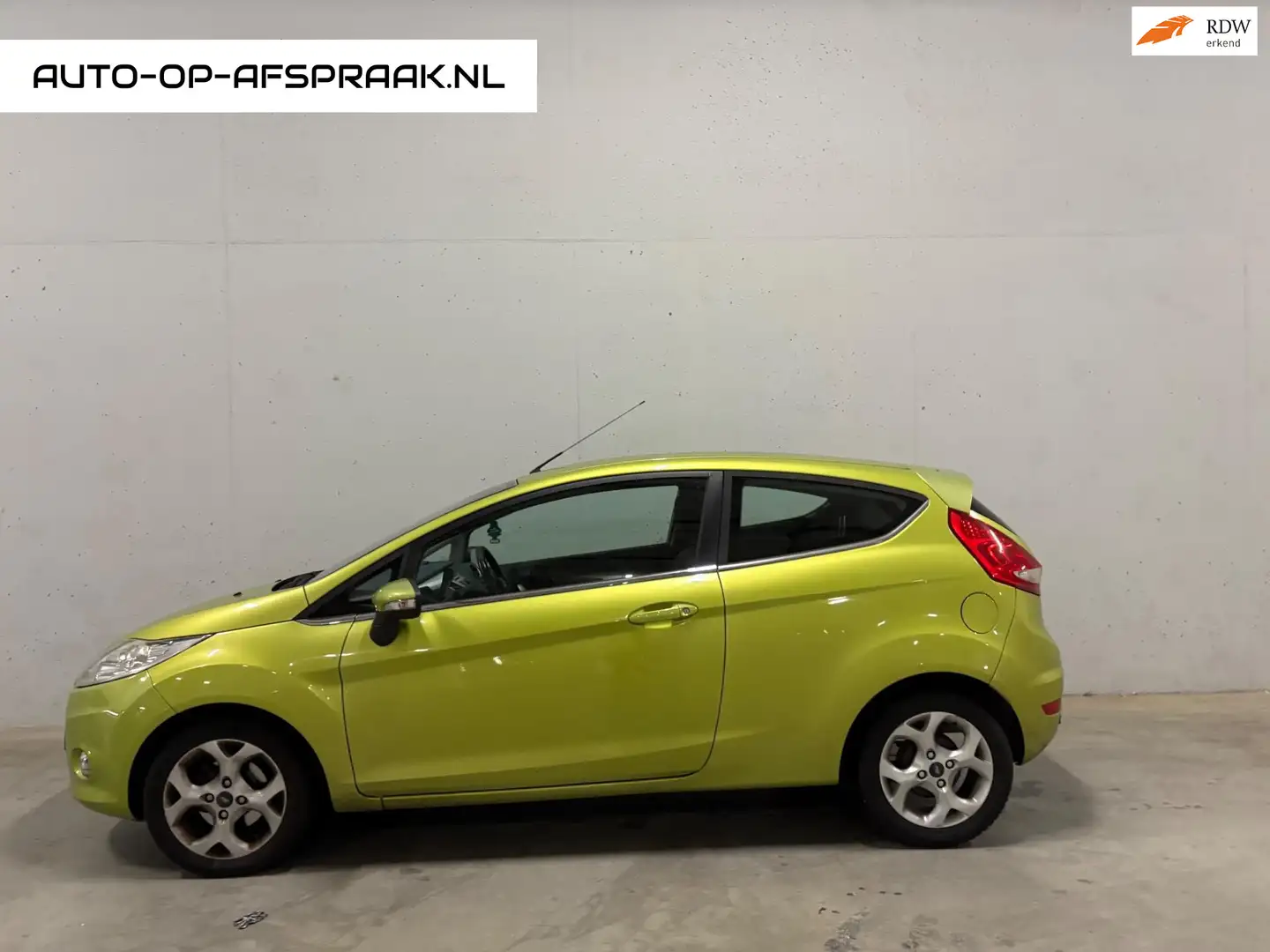 Ford Fiesta 1.25 Titanium 3drs. Airco Groen - 1