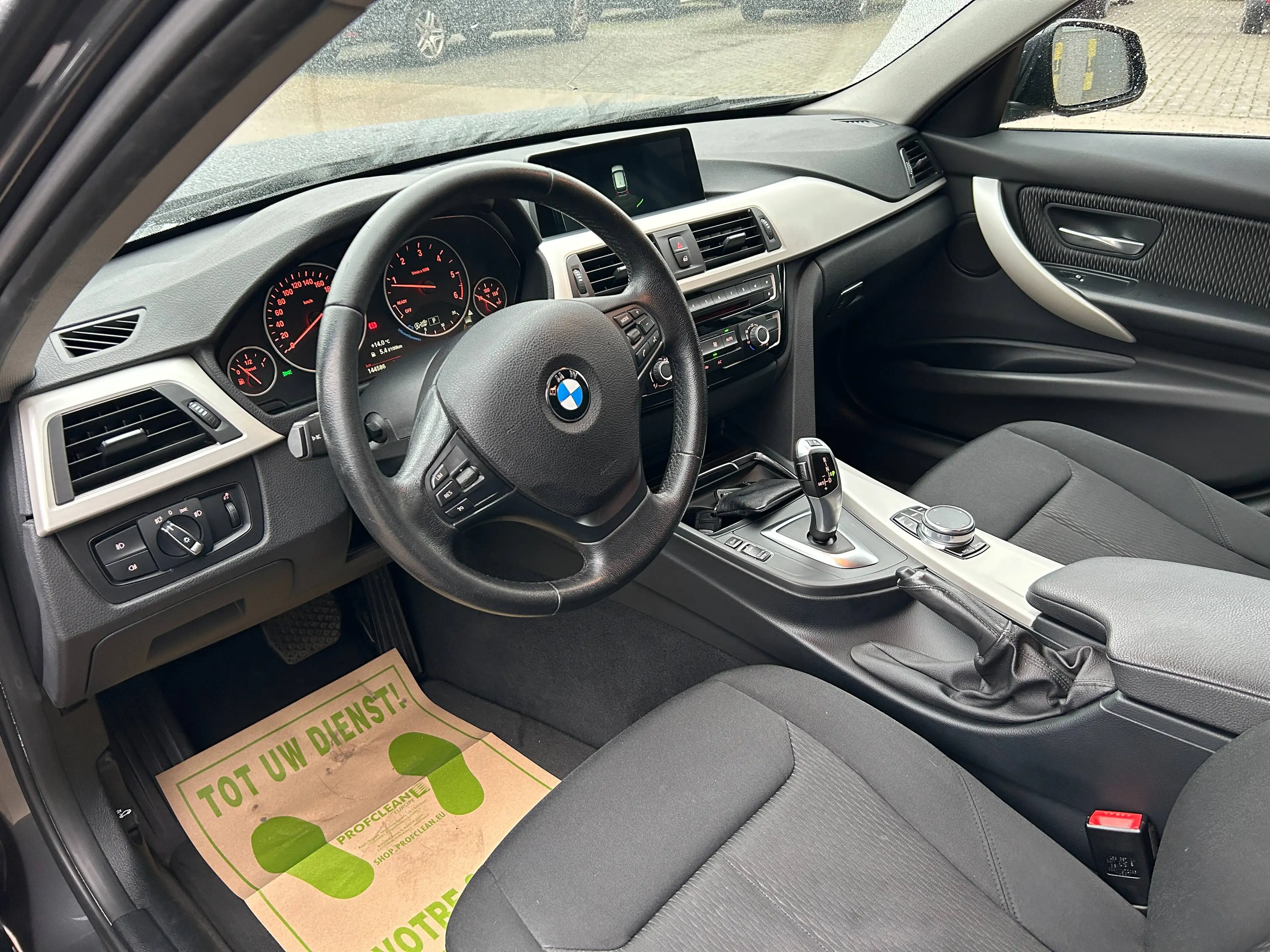 BMW 318 Touring 318D AUTOMAAT EXTRA SET WINTERVELGEN ZIE FOTO'S — photo 7