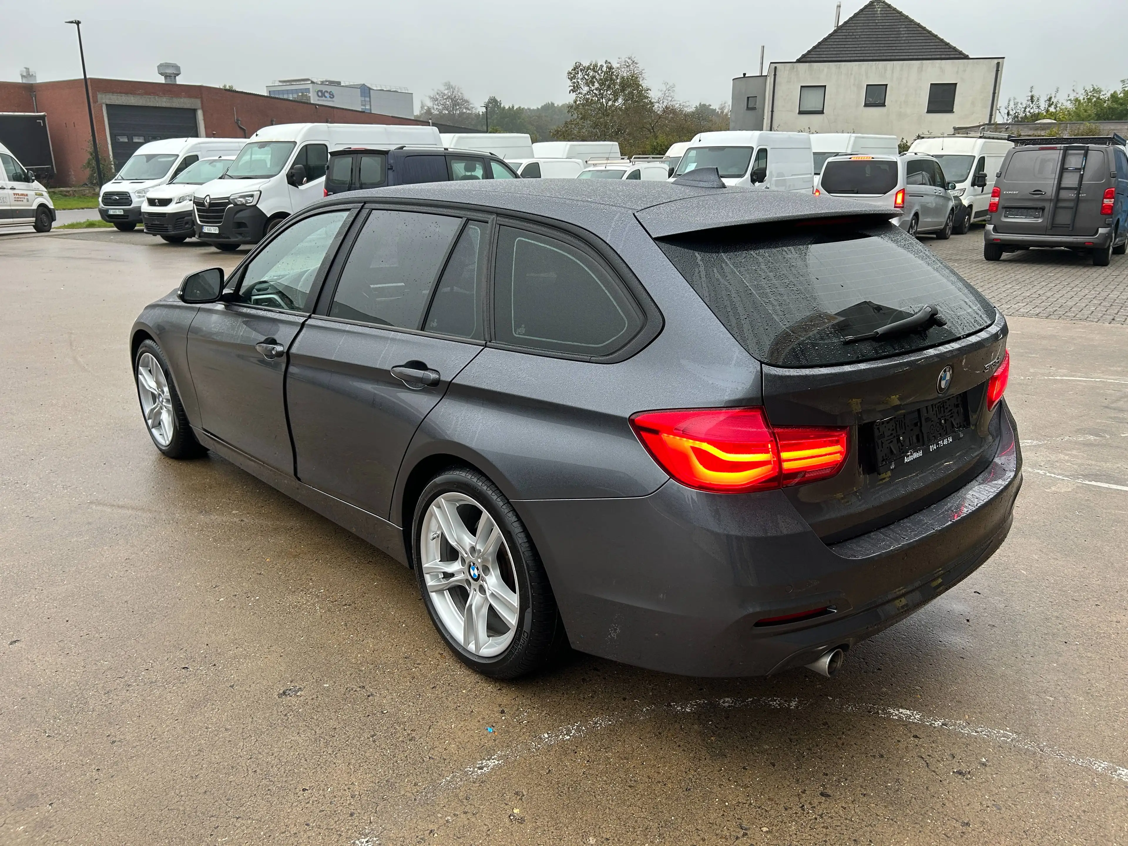 BMW 318 Touring 318D AUTOMAAT EXTRA SET WINTERVELGEN ZIE FOTO'S — photo 4
