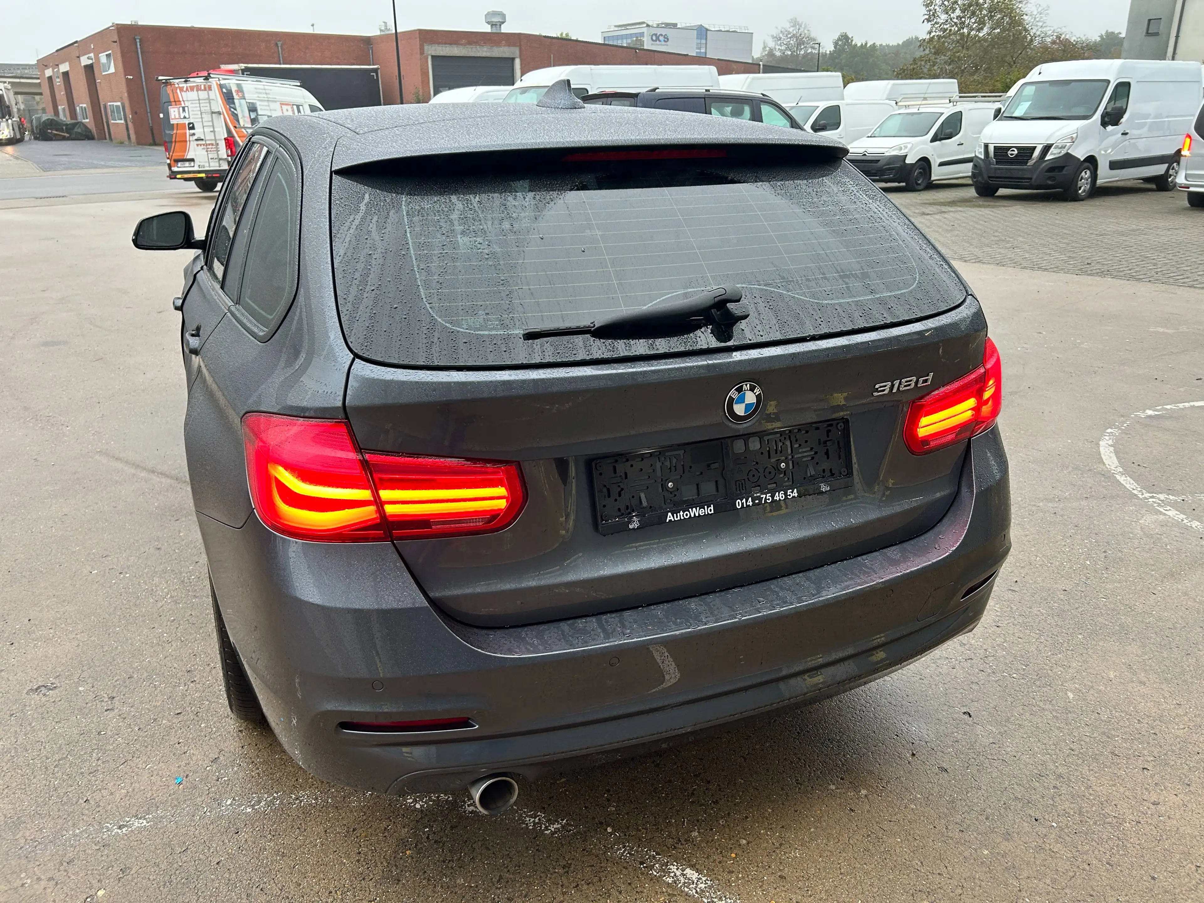 BMW 318 Touring 318D AUTOMAAT EXTRA SET WINTERVELGEN ZIE FOTO'S — photo 5