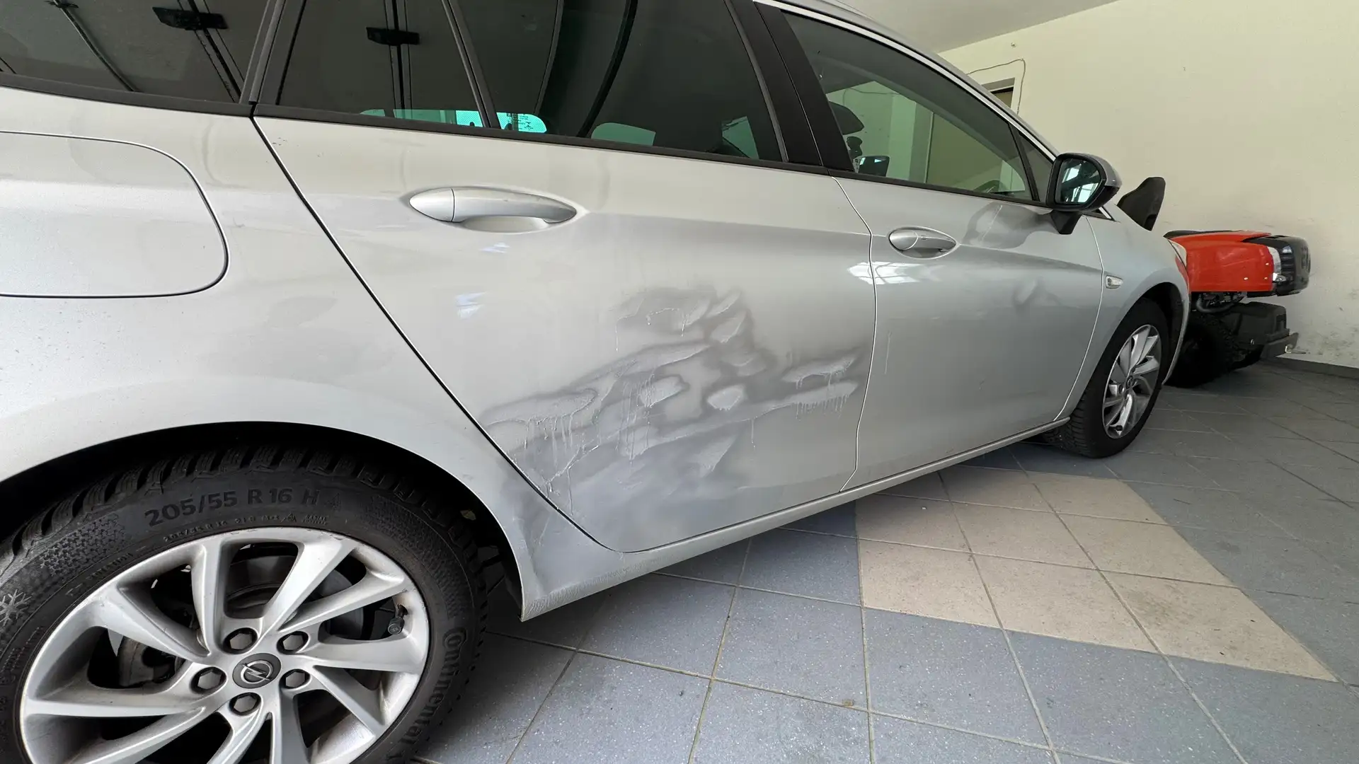 Opel Astra Astra ST 1,5 CDTI Weiß - 1