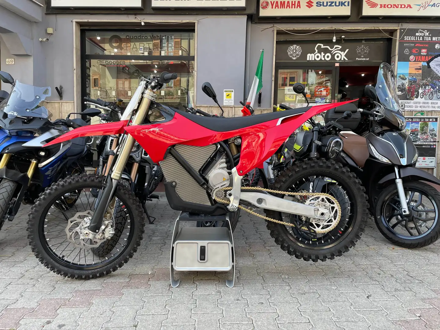 Altro Stark Varg MX 80 HP Rosso - 1
