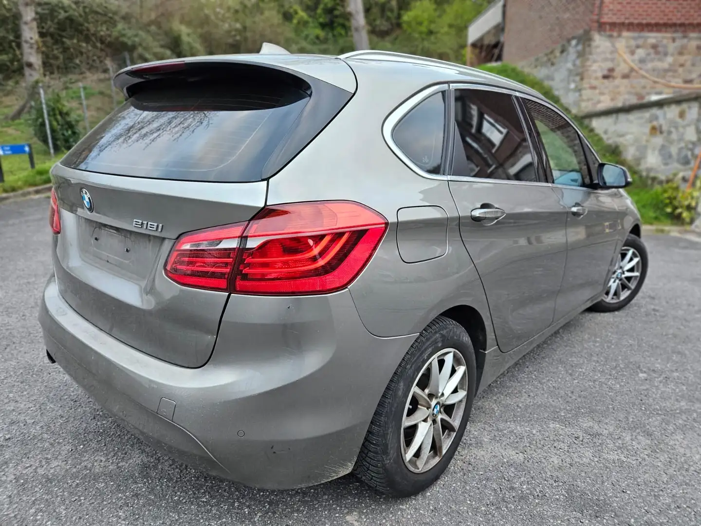 BMW 218 i*BoiteAuto*Navi*Cuir*Euro6*problemeturbo - 2