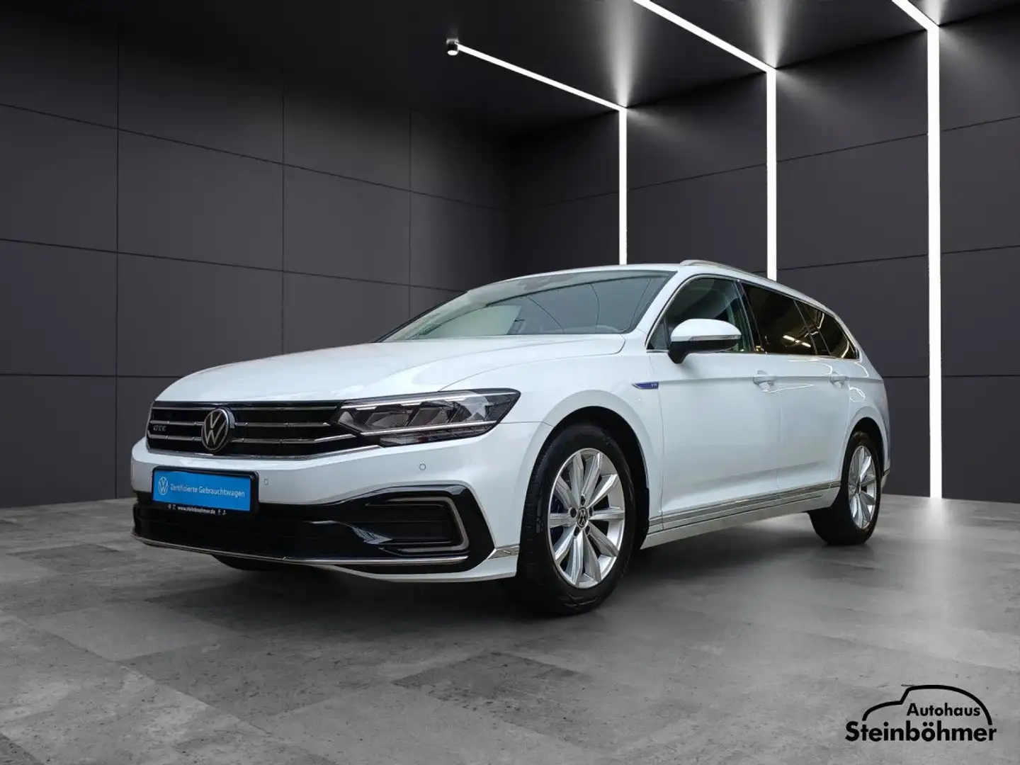 Volkswagen Passat Variant GTE DSG Navi LED Kamera ACC SHZ Blanc - 2