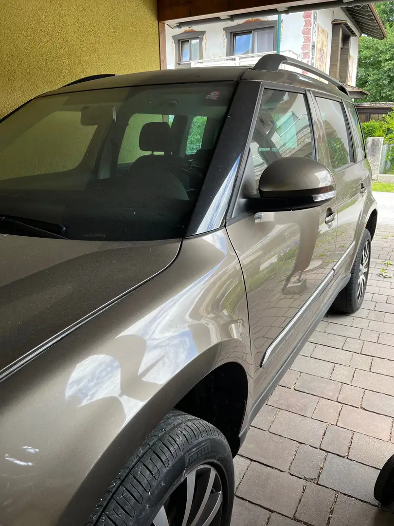 Skoda Yeti Yeti Twenty Ambition 1,2 TSI Twenty Ambition Bronze - 2