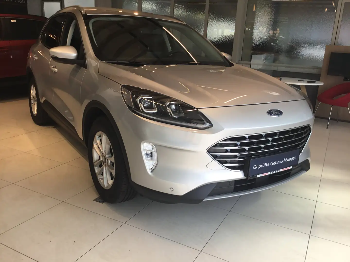 Ford Kuga Kuga 1,5 EcoBoost Titanium / Tech.P. & Winter P. Argent - 2