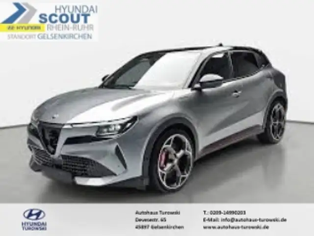 Alfa Romeo Junior Ibrida 1.2 VGT 48V-Mild Hybrid Navi LED