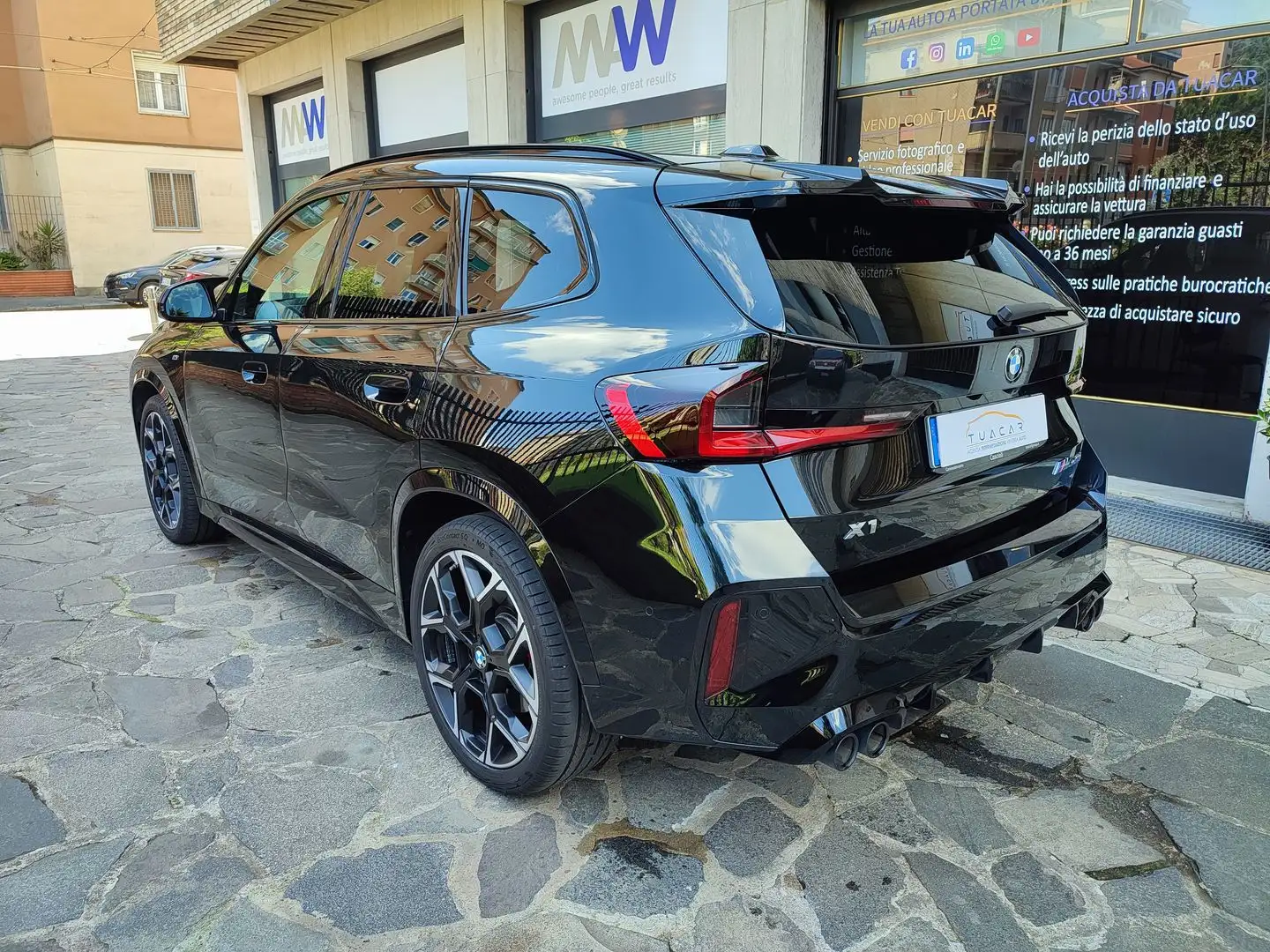 BMW X1 M Sport Pro M 35 i XdriveTetto Noir - 2