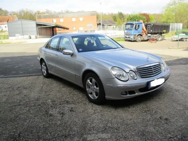 Mercedes-Benz E 320 E-Klasse Automatik