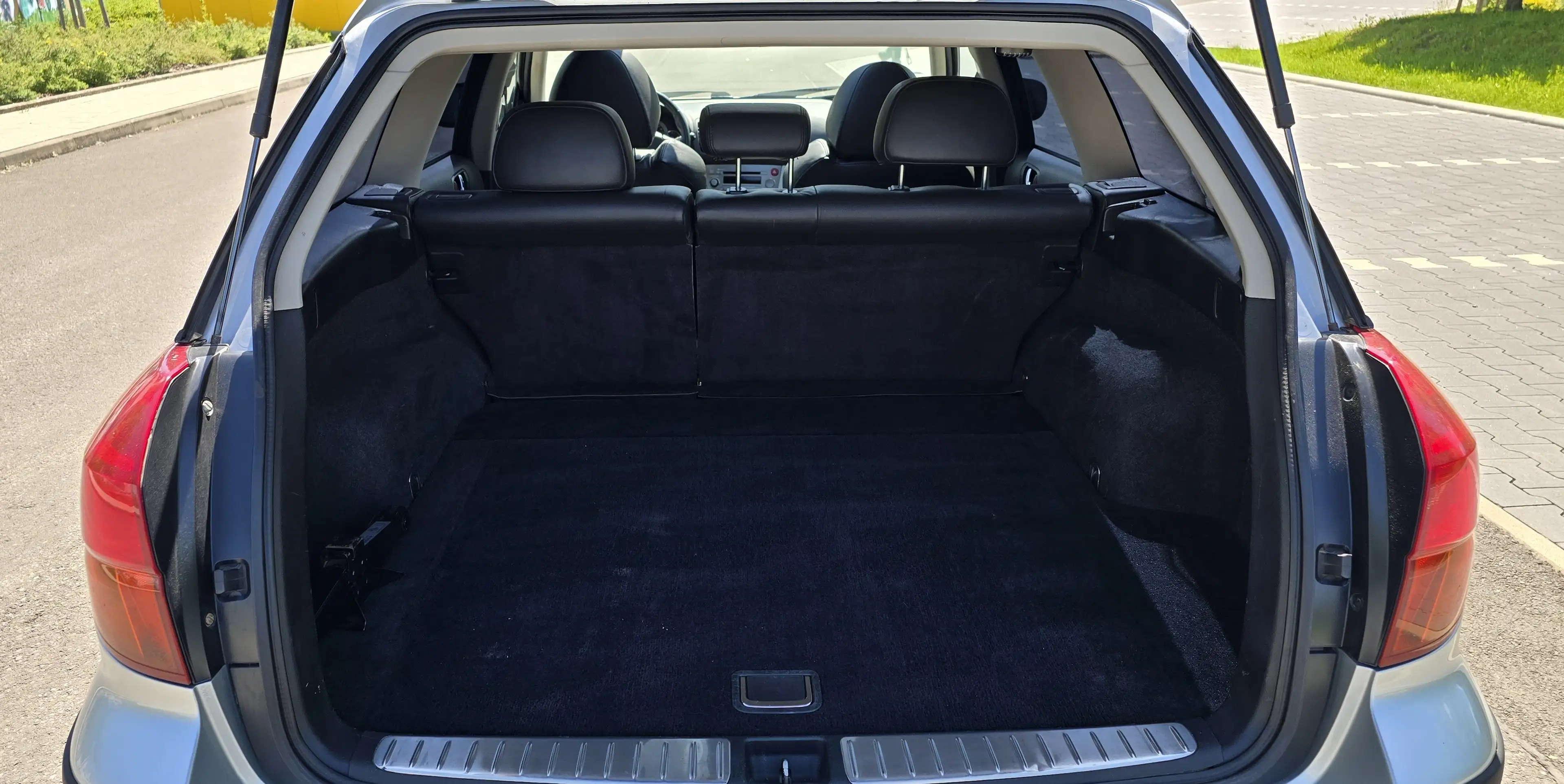 Subaru Legacy Kombi 2.0R,Tüv&Zahnr. neu,AHK,Klima,LPG,Panoram — photo 13