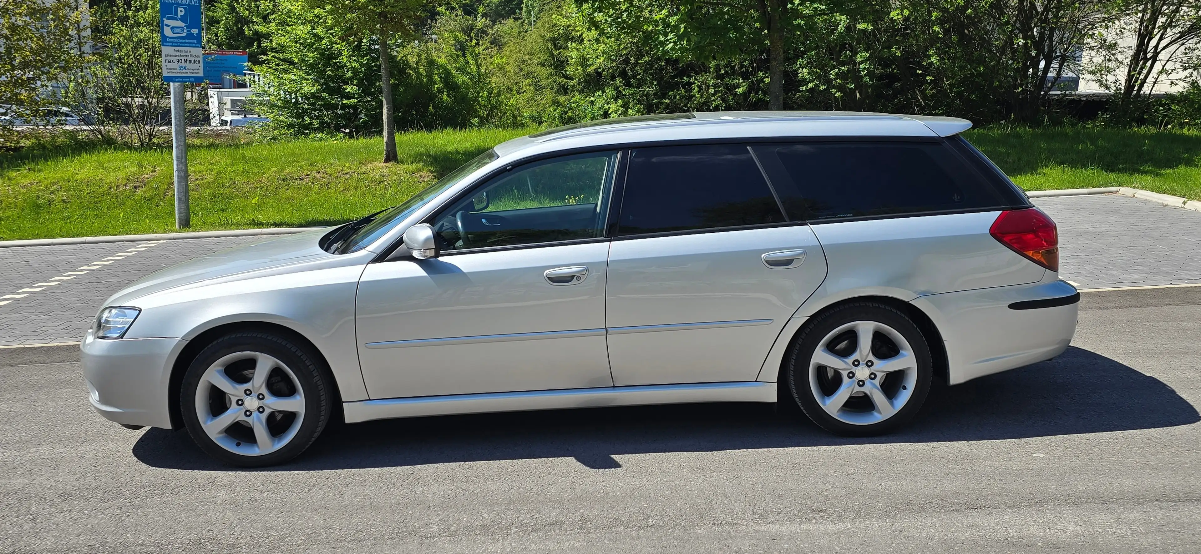 Subaru Legacy Kombi 2.0R,Tüv&Zahnr. neu,AHK,Klima,LPG,Panoram — photo 4