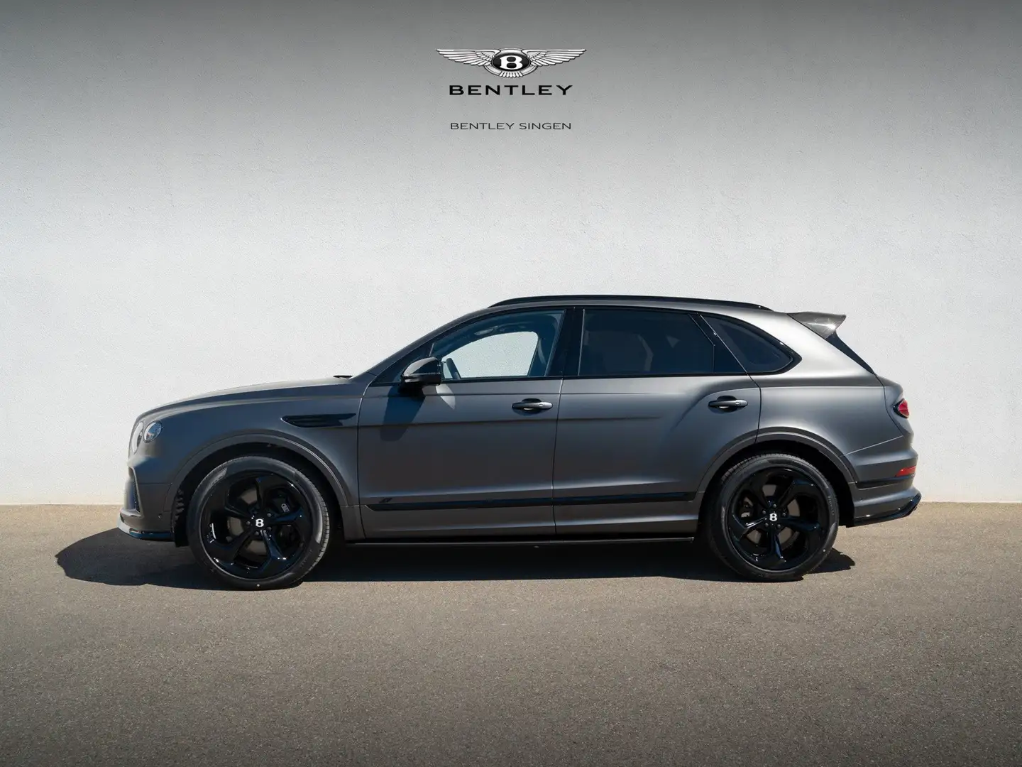 Bentley Bentayga S V8 *Mulliner All Black* Schwarz - 2