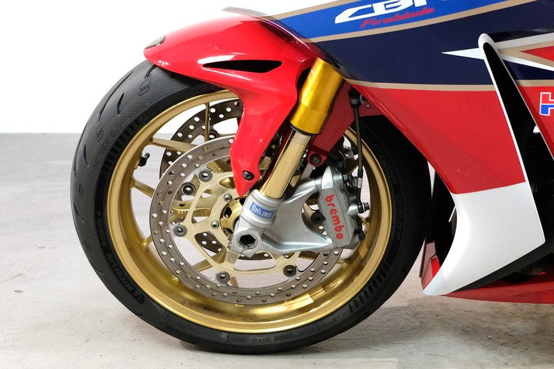 Honda CBR 1000 RR SP — photo 11