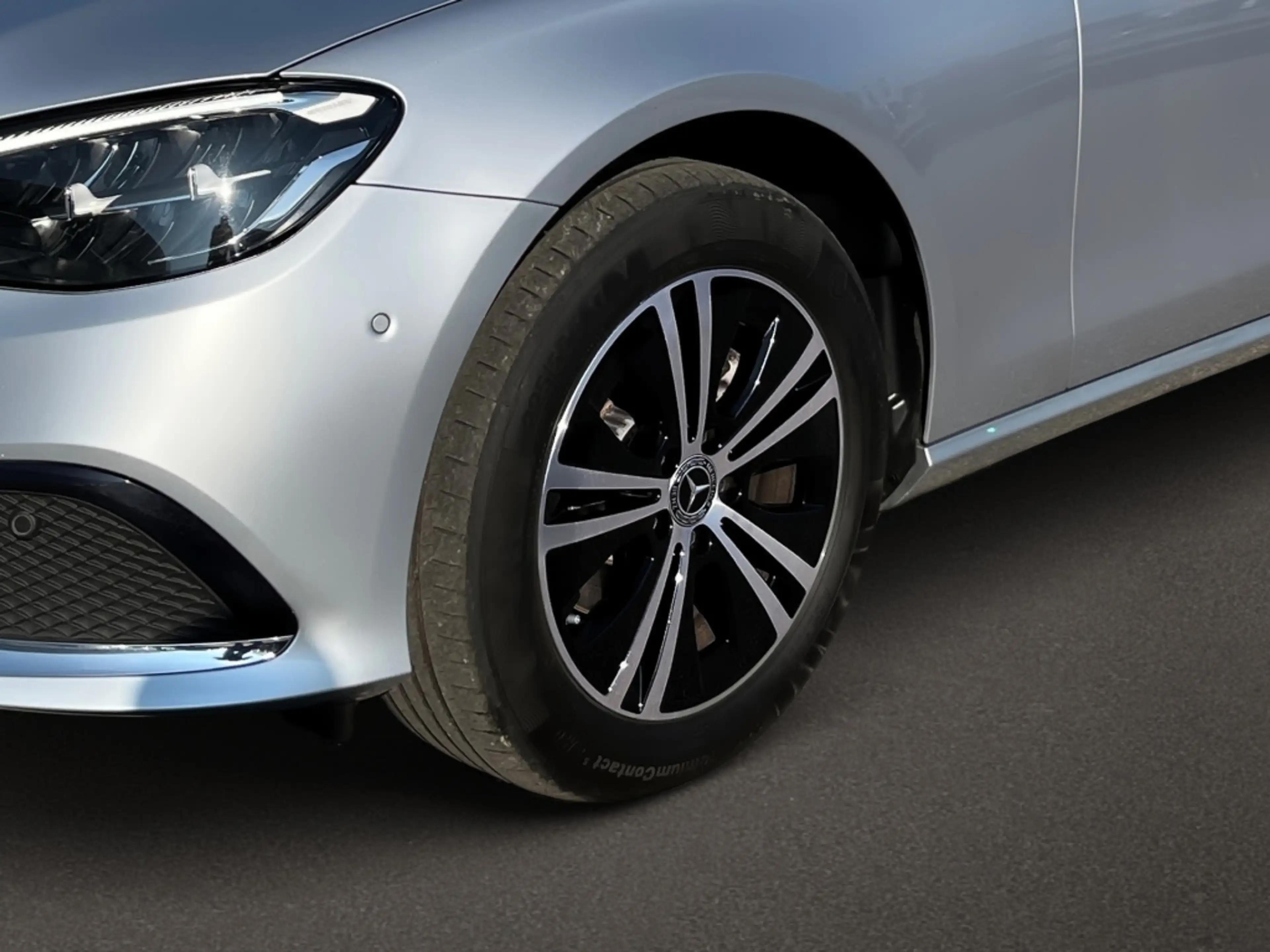 Mercedes-Benz E 220 d T Avantgarde*MBUX*Widescreen*Spur*SmInt* — photo 8