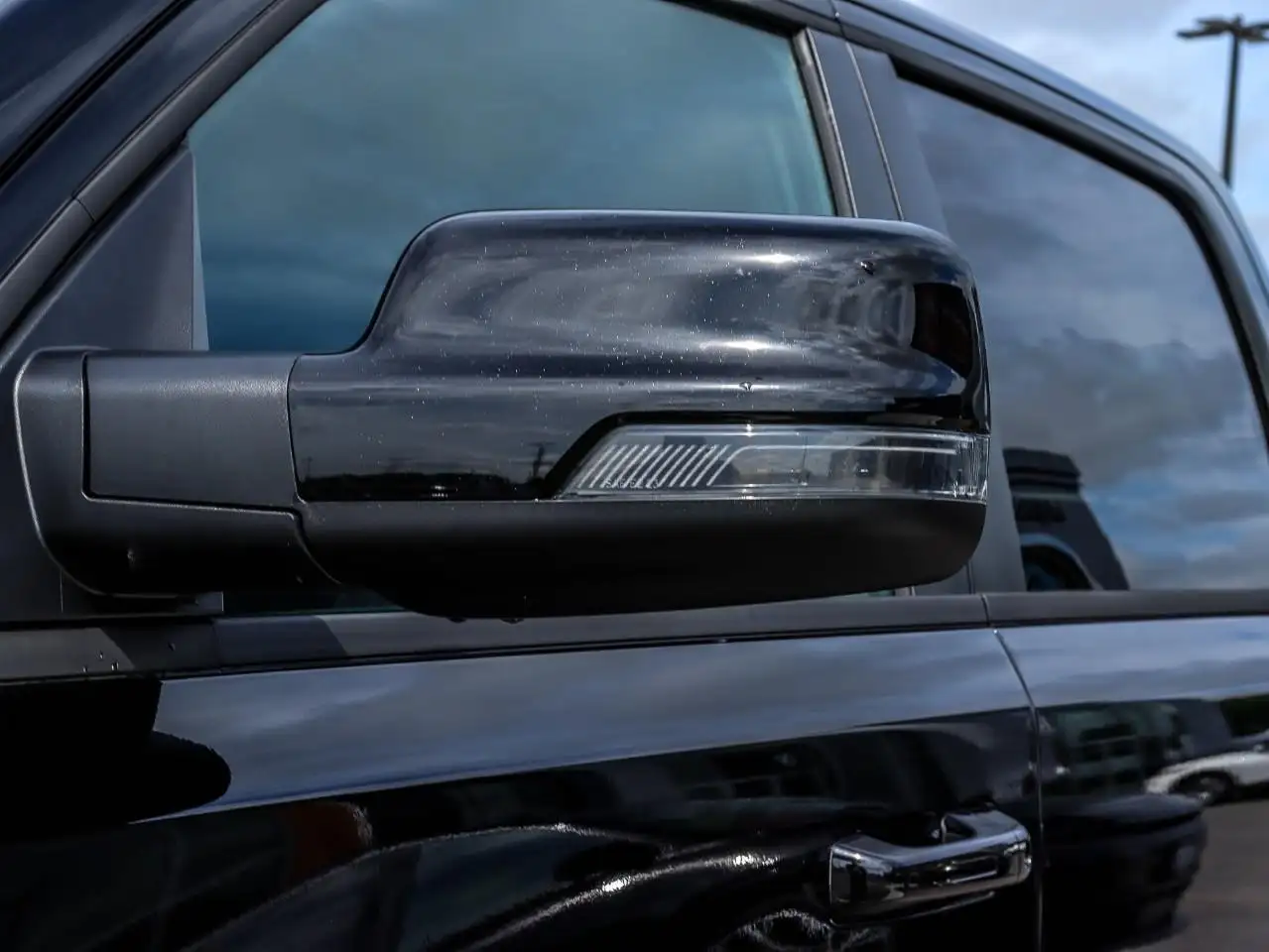 RAM 1500 photo RAM 1500