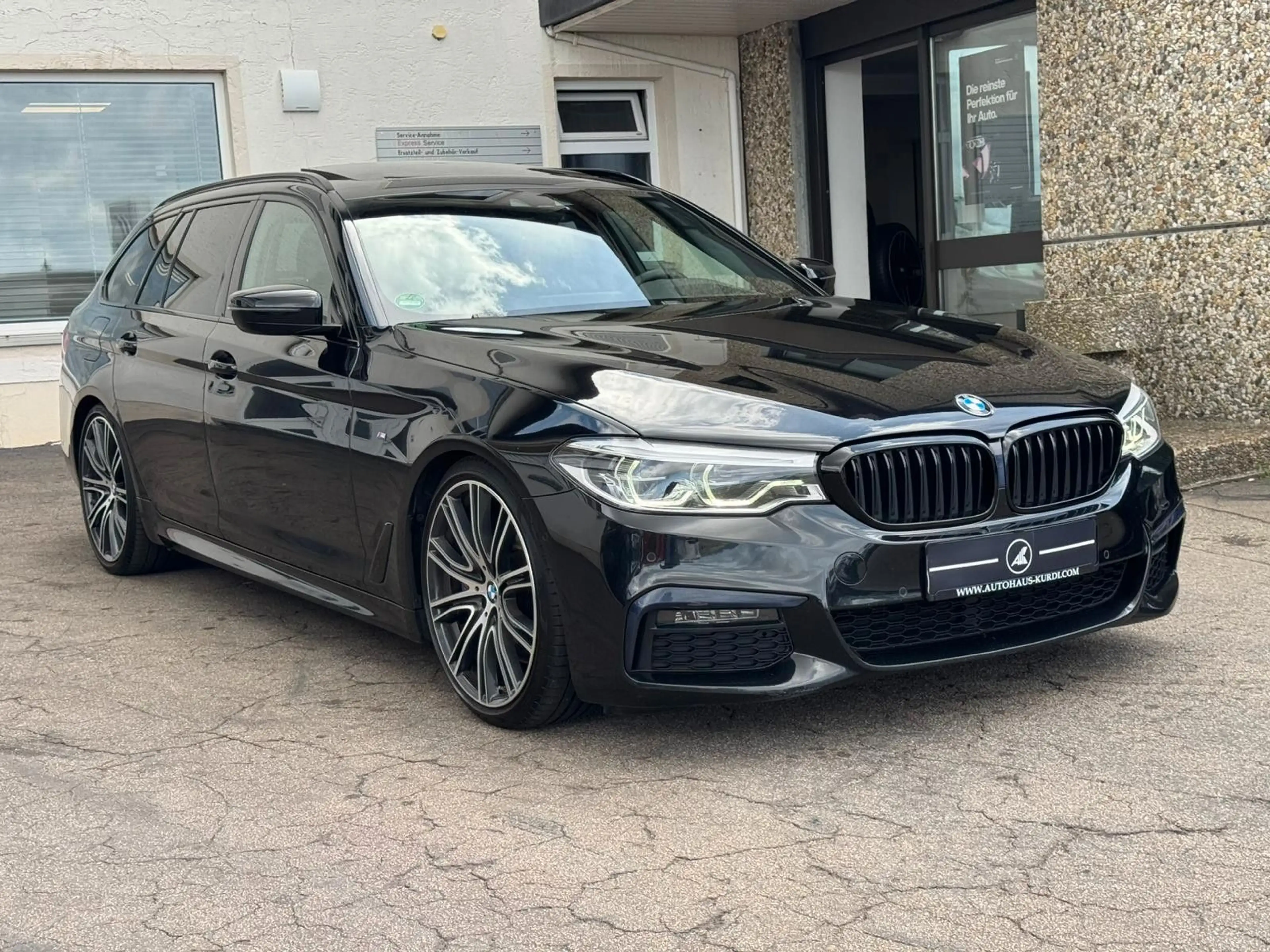 BMW 540 d xD M Sport SHADOW SITZ-KLIMA PANO KEYGO AHK — photo 4