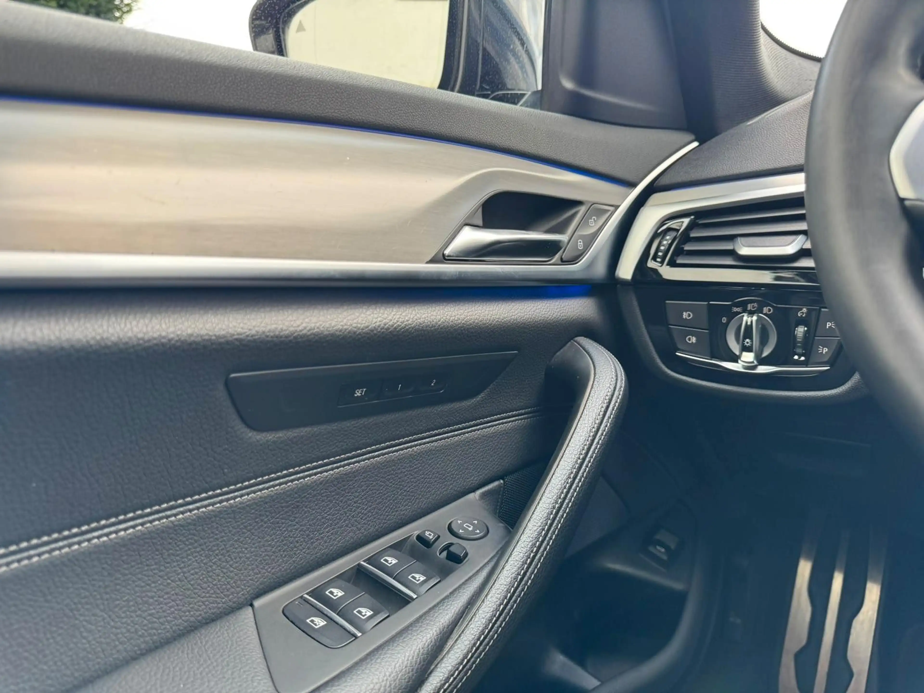 BMW 540 d xD M Sport SHADOW SITZ-KLIMA PANO KEYGO AHK — photo 15
