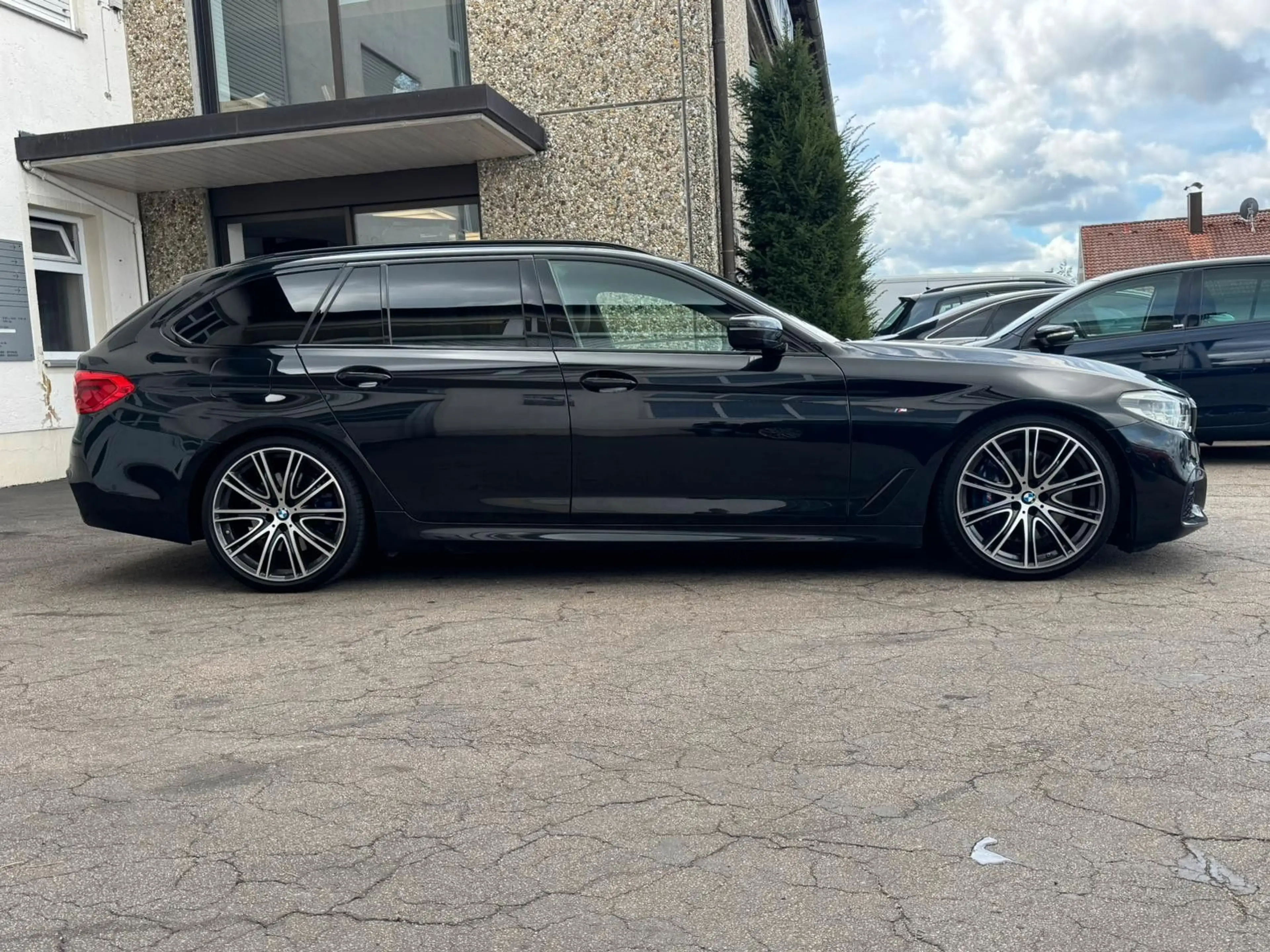 BMW 540 d xD M Sport SHADOW SITZ-KLIMA PANO KEYGO AHK — photo 5