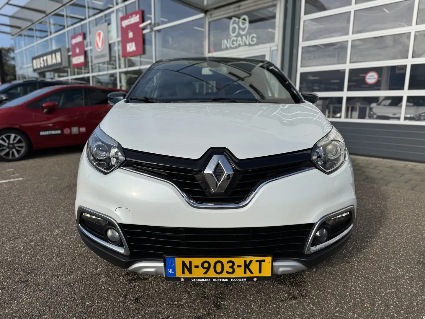 Renault Captur 1.2 TCe Dynamique Weiß - 2