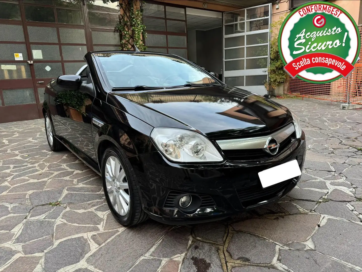 Opel Tigra Twintop 1.4 Sport Nero - 1