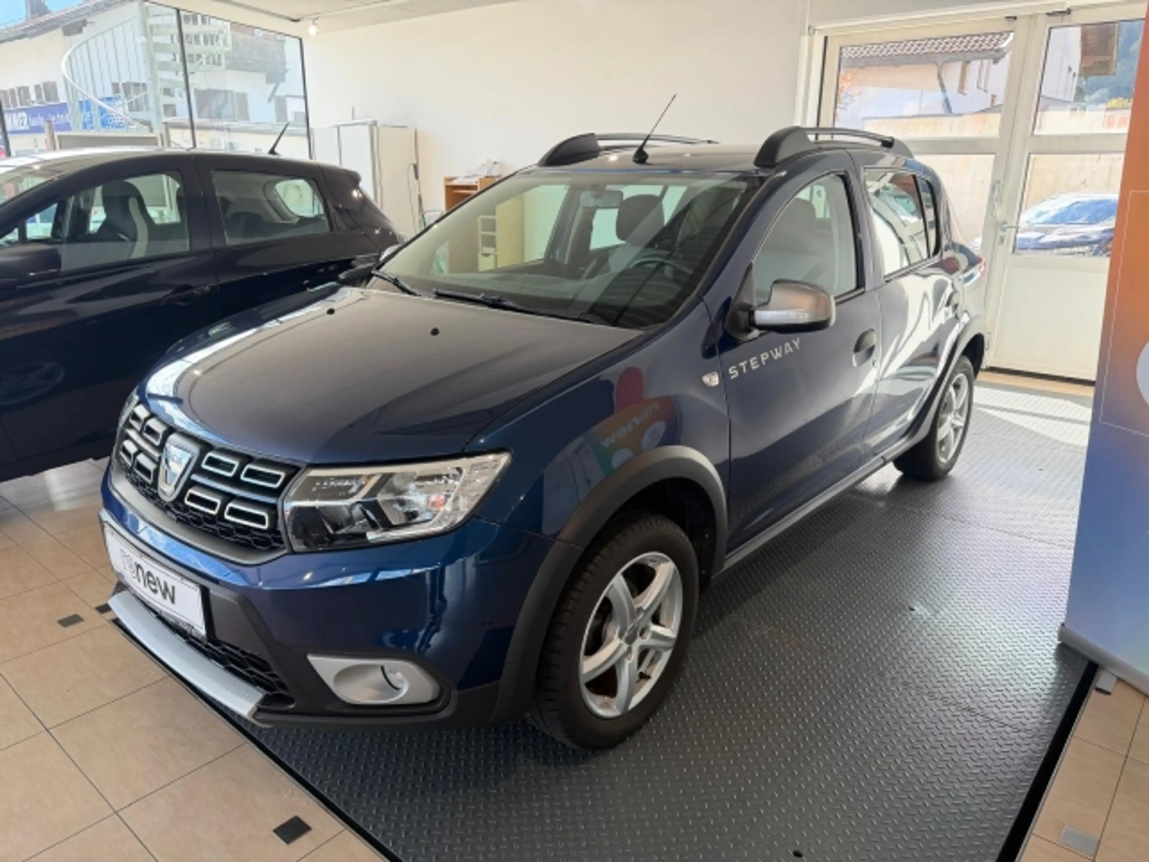 Dacia Sandero SanderoStepWayTCE90 — photo 3