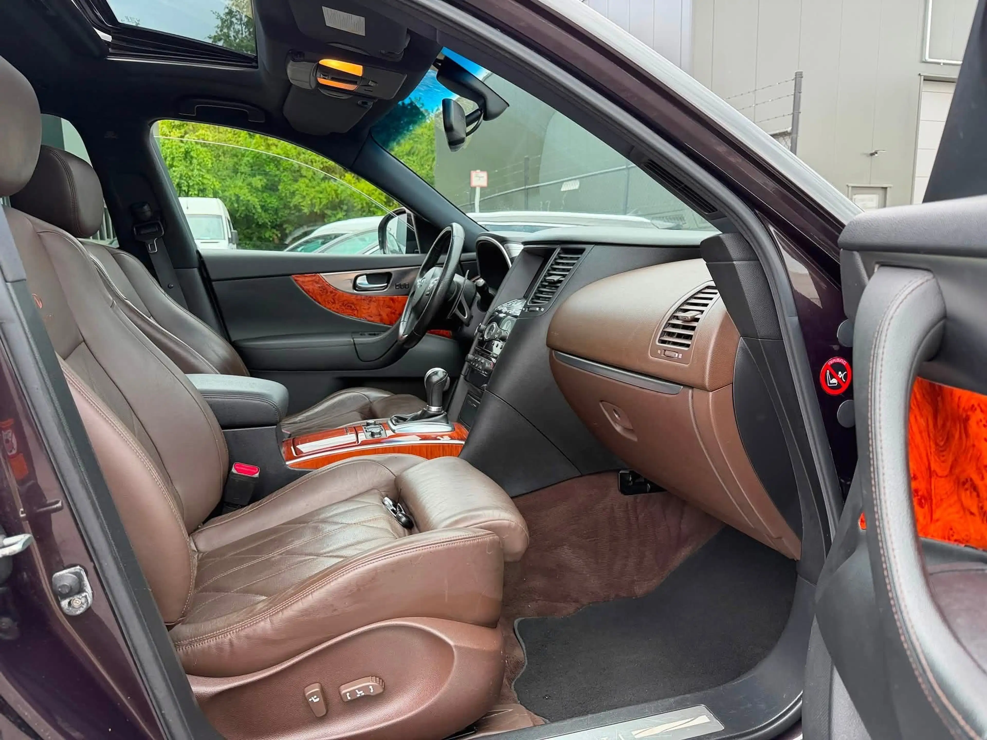 Infiniti FX Infiniti FX37 AWD 3.7i V6 AUTOMAAT – LICHTE VRACHT – 320 PK — photo 9