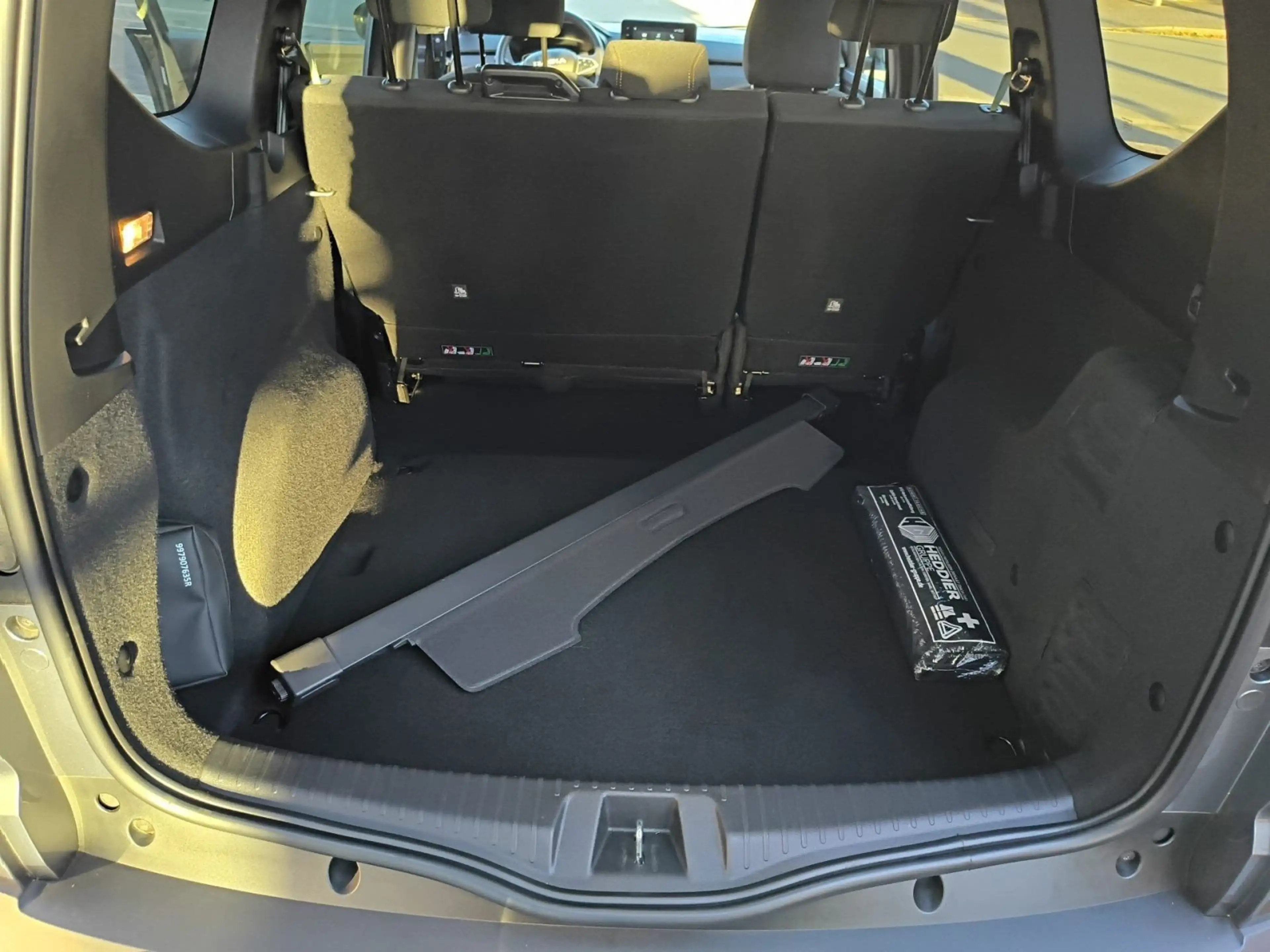 Dacia Jogger 1.6 E-TECH Hybrid 140 Extreme*Klimaautoma — photo 12