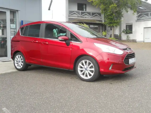 Ford B-Max Titanium