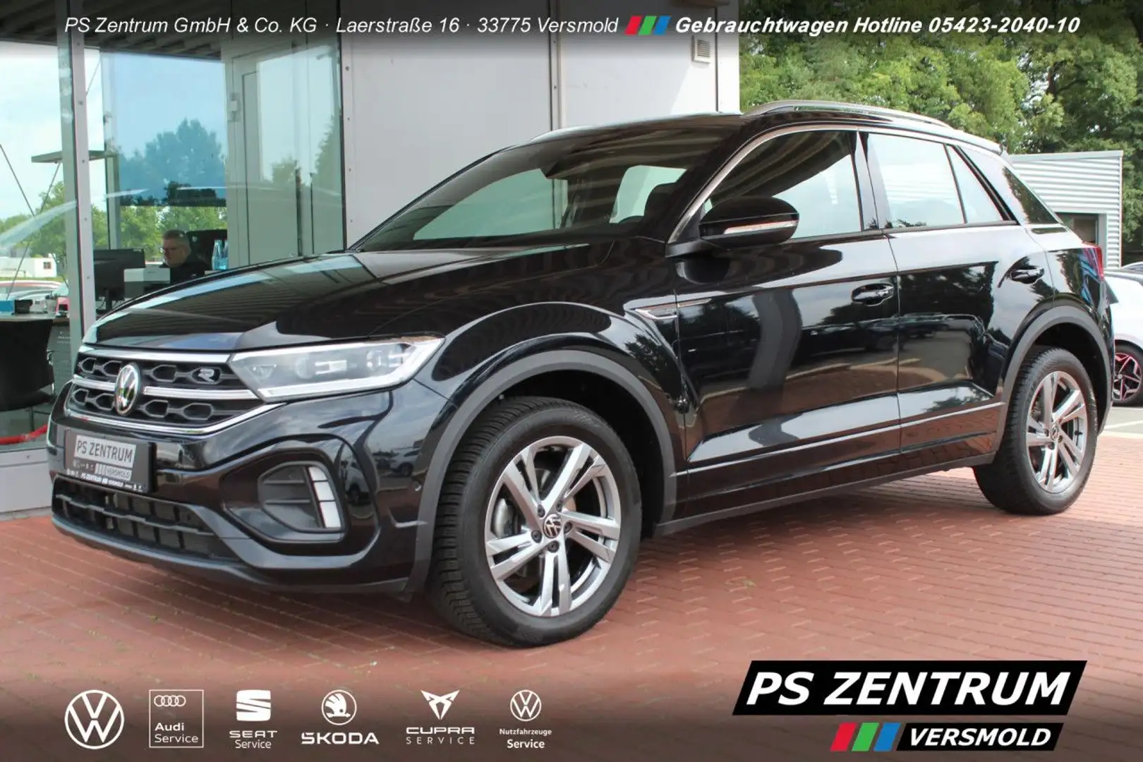 Volkswagen T-Roc 1.5 TSI DSG R-Line AHK NAVI RFK LED Klima Schwarz - 1