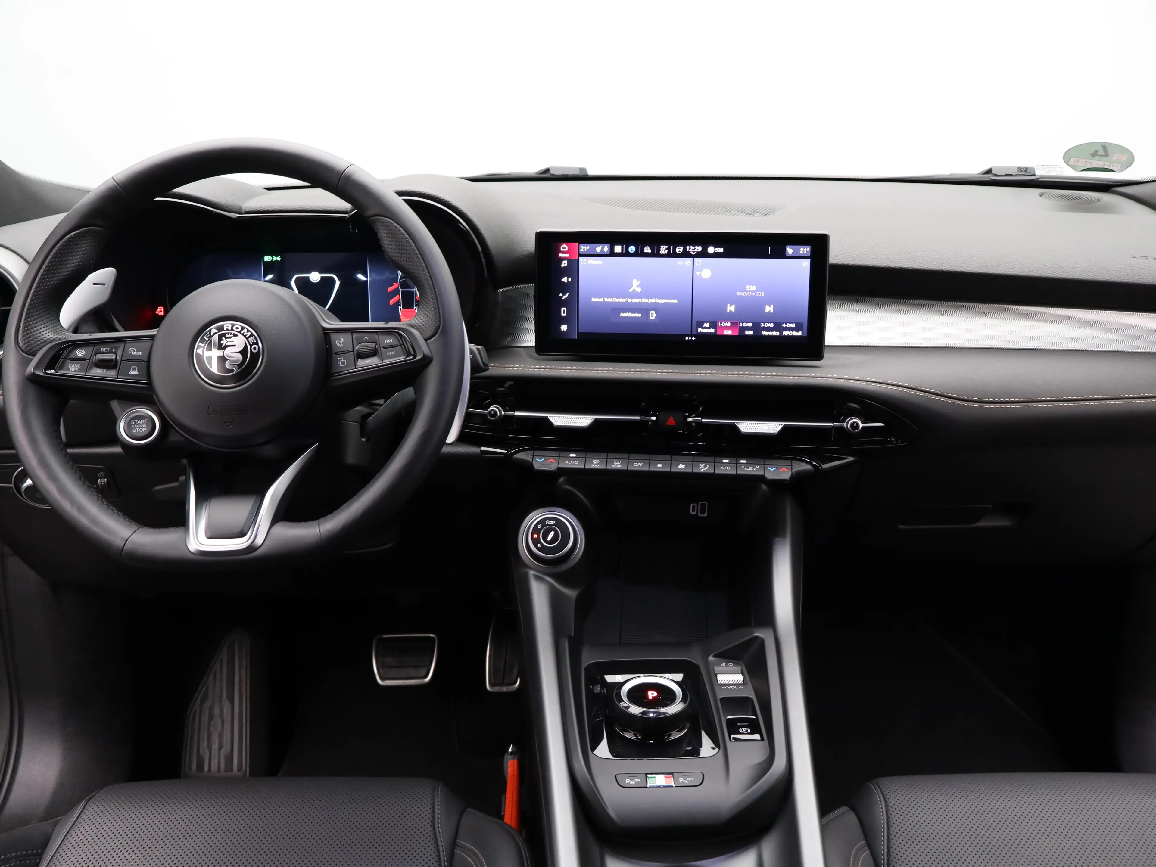 Alfa Romeo Tonale 1.5T Hybrid Veloce | Achterbank met armsteun en sk — photo 3