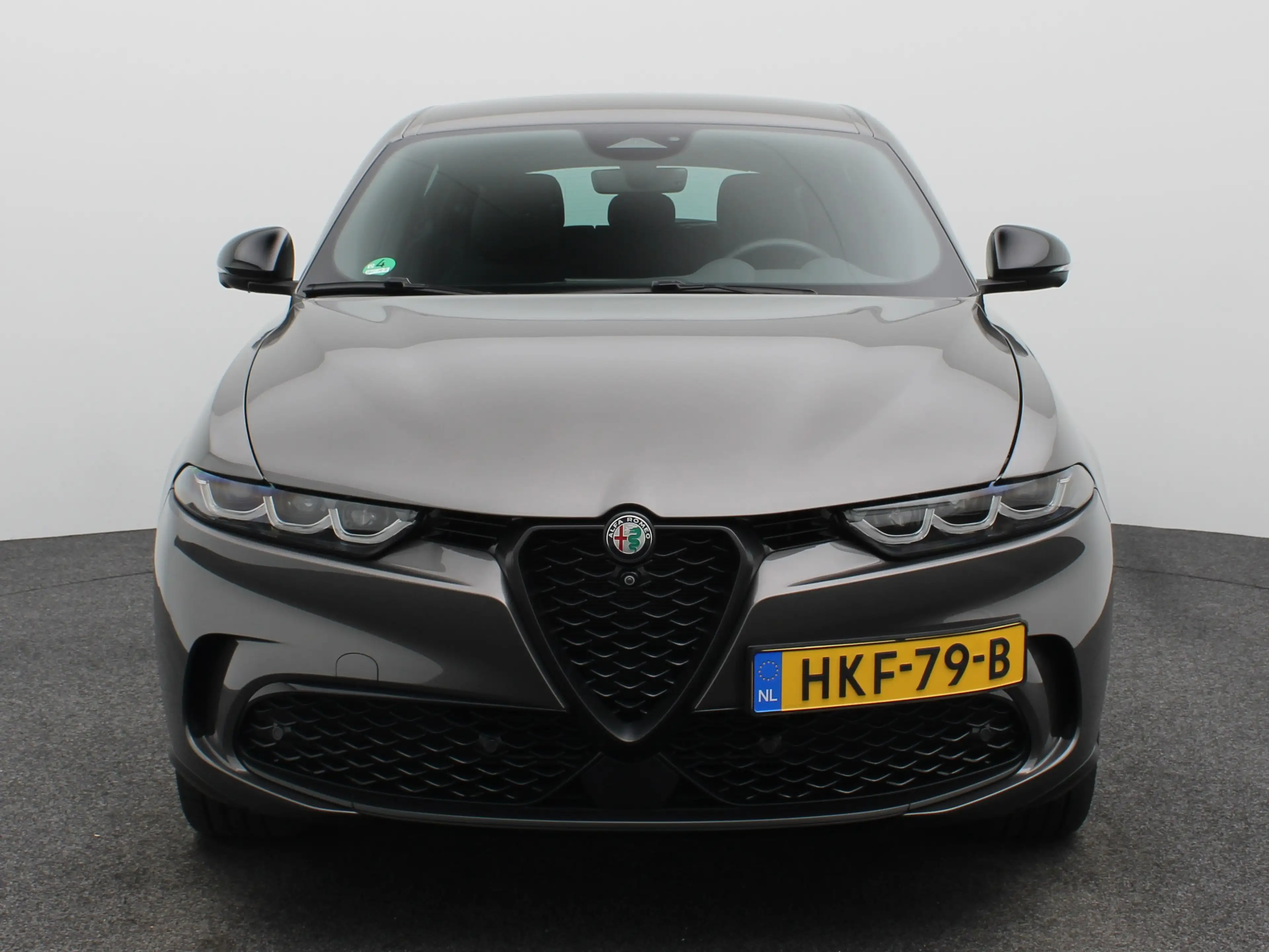 Alfa Romeo Tonale 1.5T Hybrid Veloce | Achterbank met armsteun en sk — photo 5