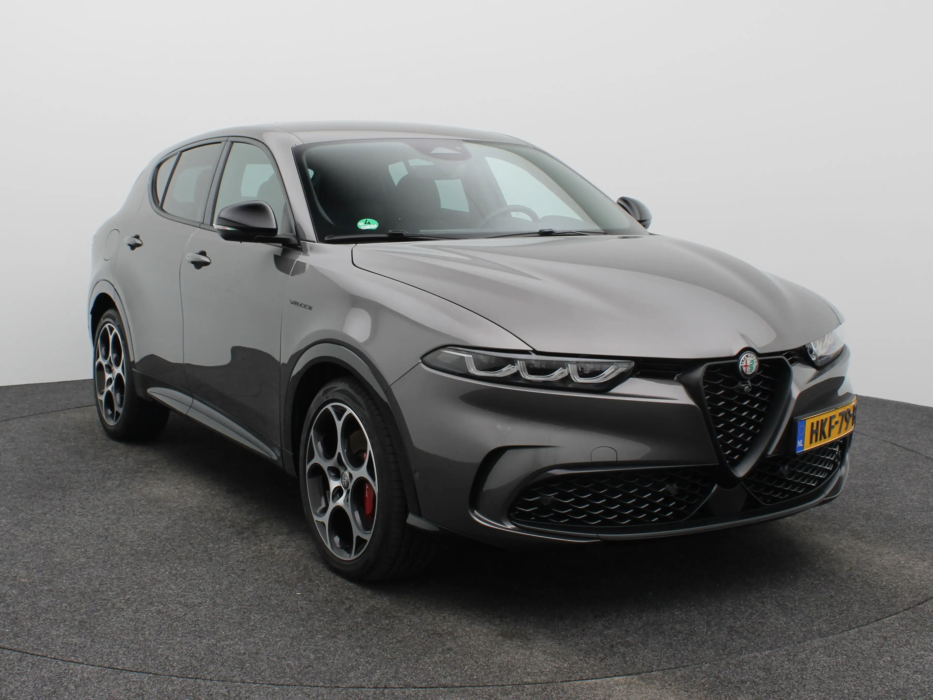 Alfa Romeo Tonale 1.5T Hybrid Veloce | Achterbank met armsteun en sk — photo 9