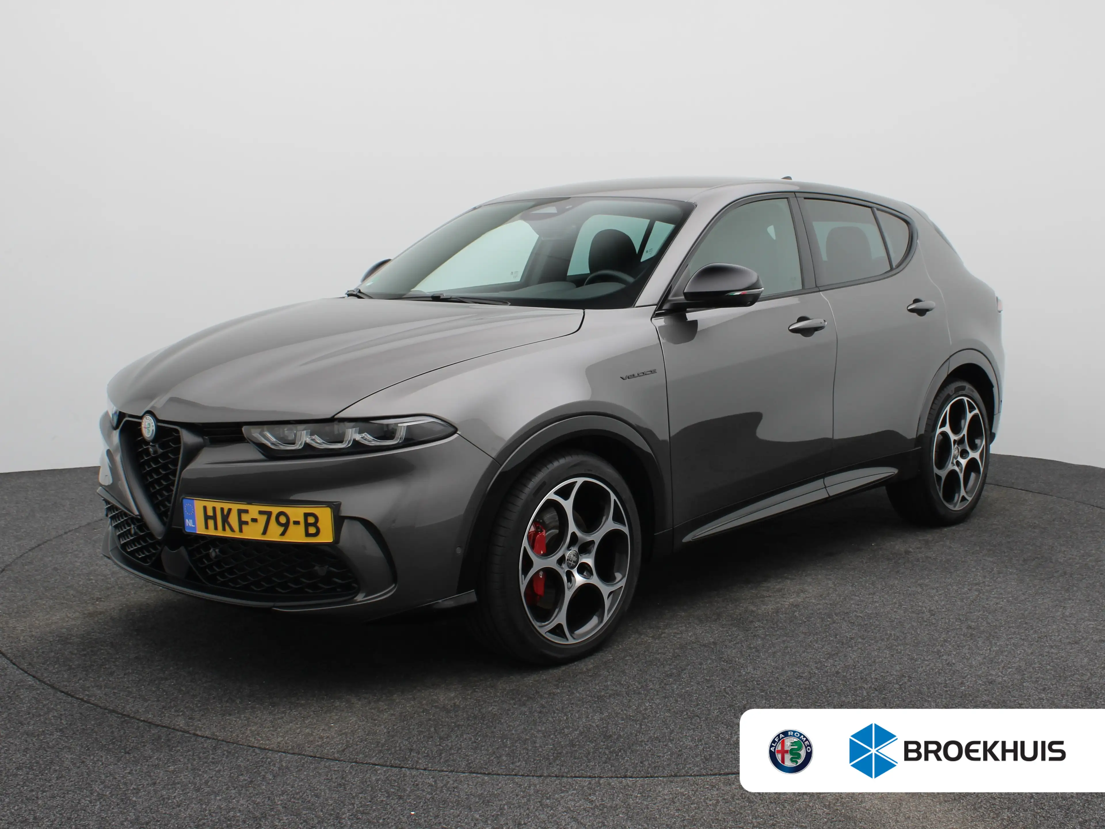 Alfa Romeo Tonale 1.5T Hybrid Veloce | Achterbank met armsteun en sk